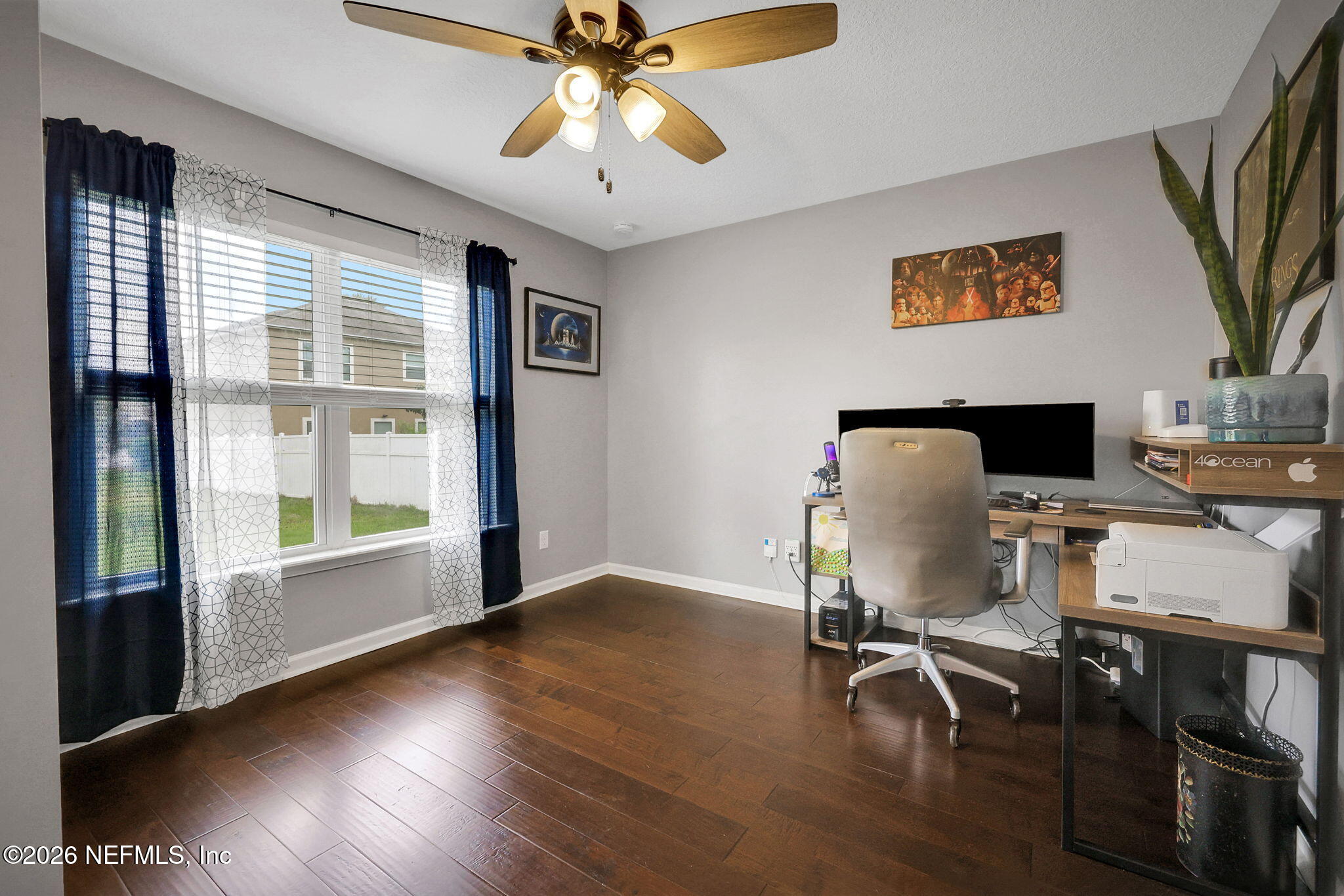 1521 LANTERN LIGHT Trail