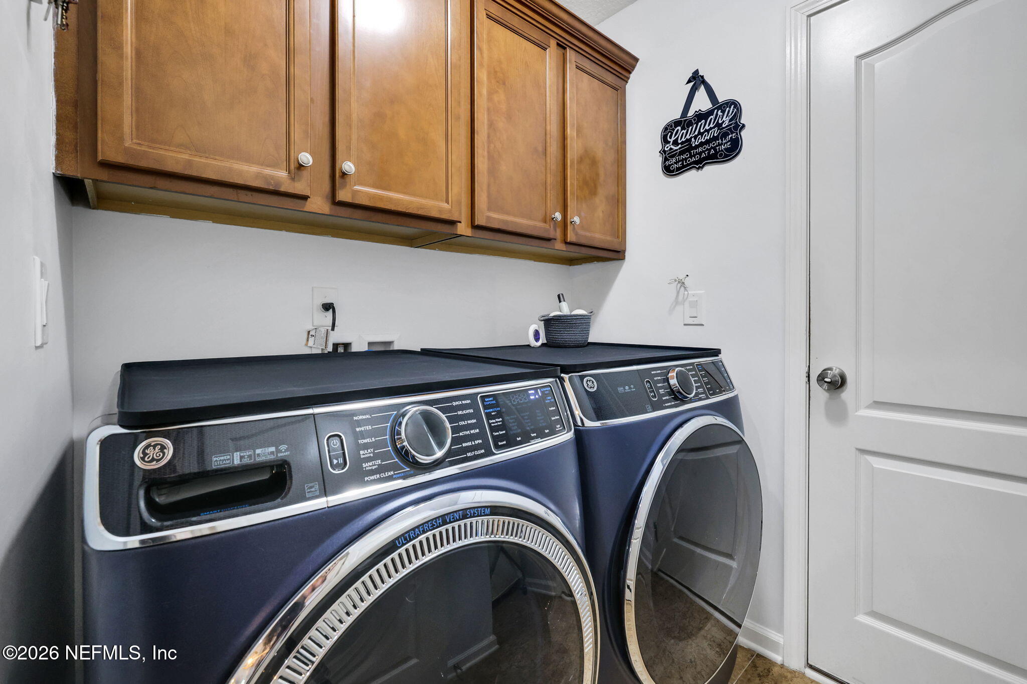 1521 LANTERN LIGHT Trail