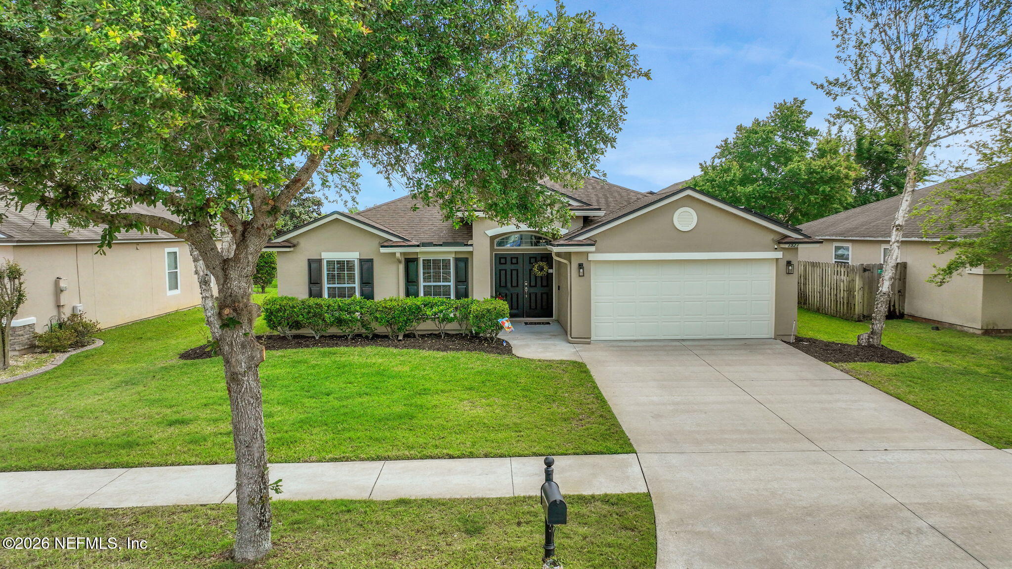 1521 LANTERN LIGHT Trail