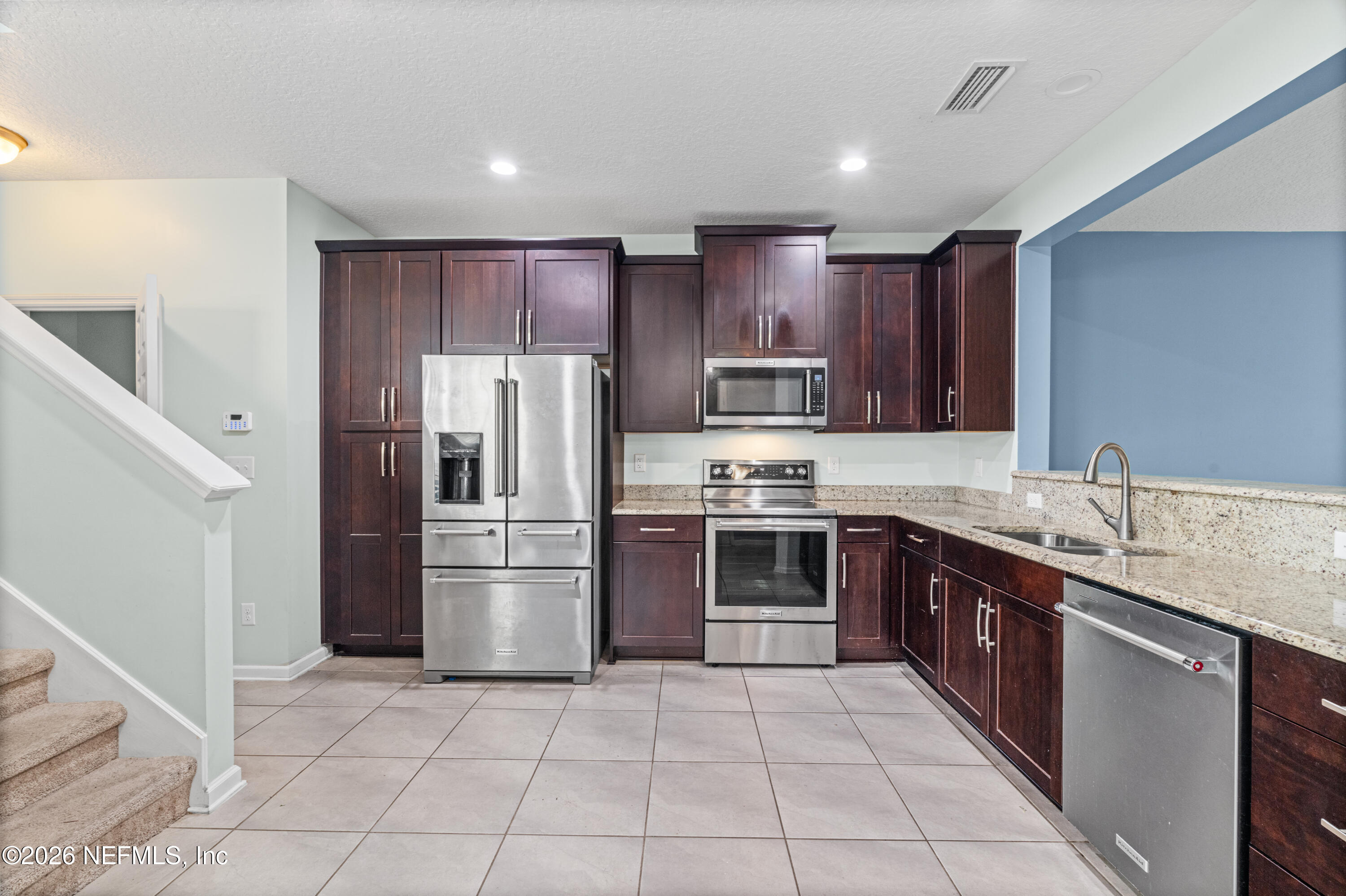 195 RICHMOND Drive, St. Johns