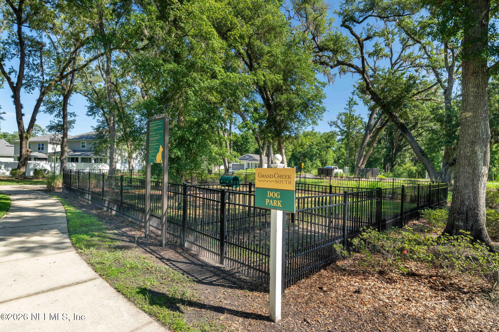 82 WARDS RAVINE Way, St. Johns