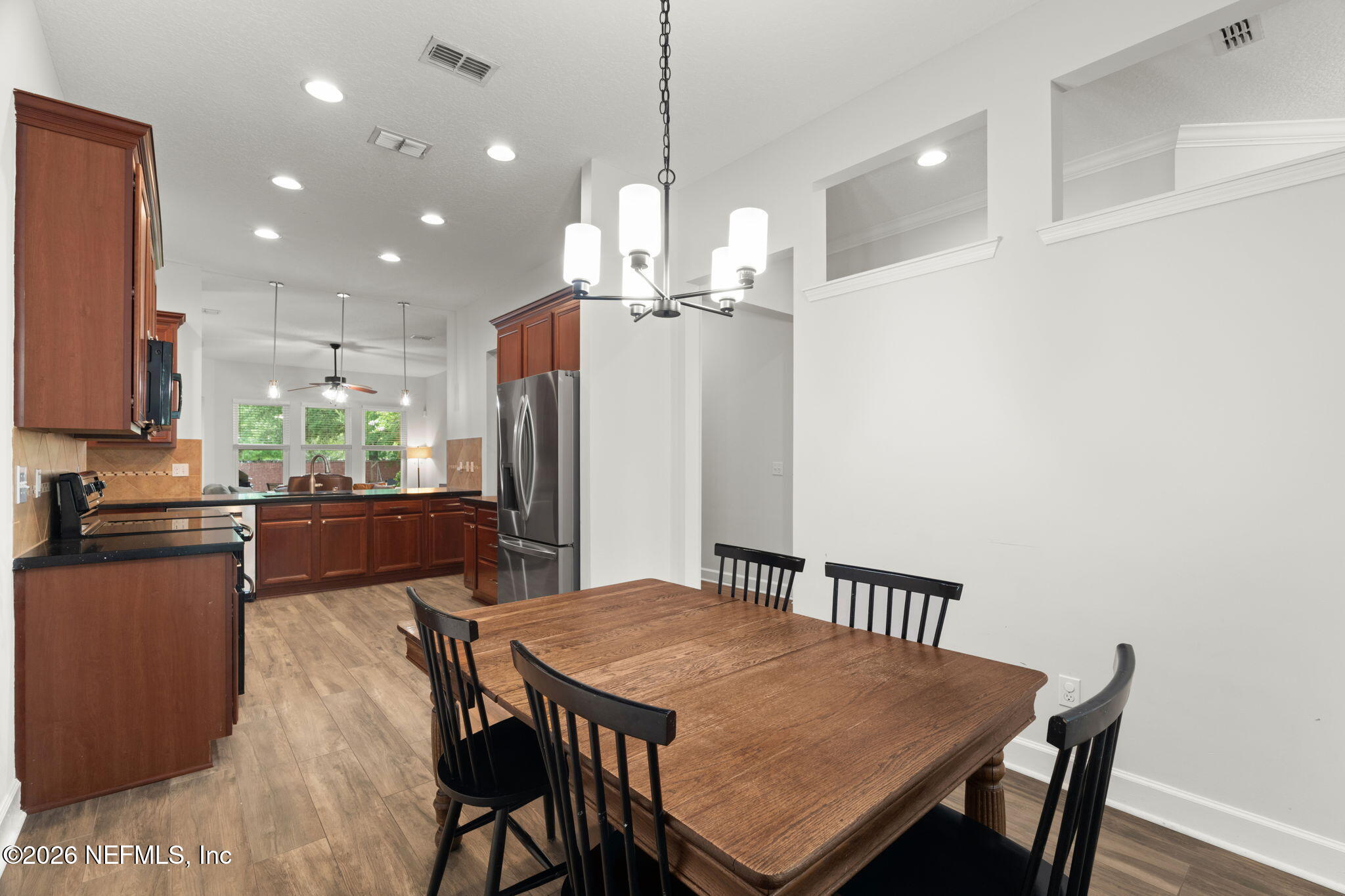 1681 FENTON Avenue, St. Johns