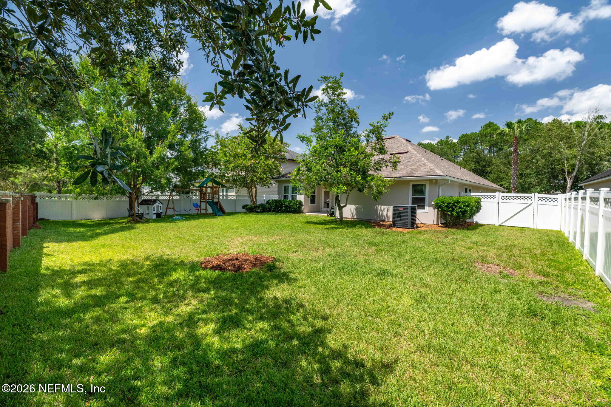 1681 FENTON Avenue, St. Johns