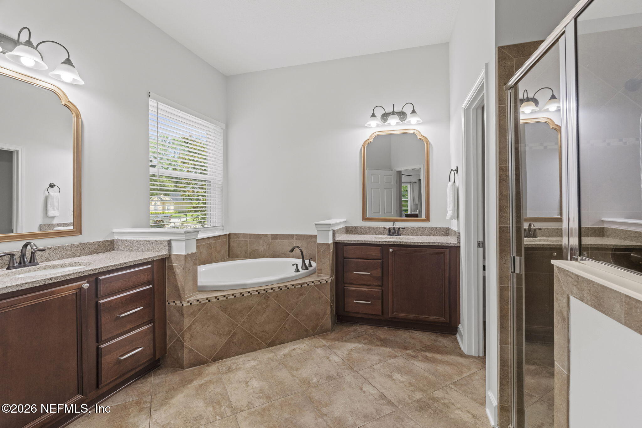 1681 FENTON Avenue, St. Johns