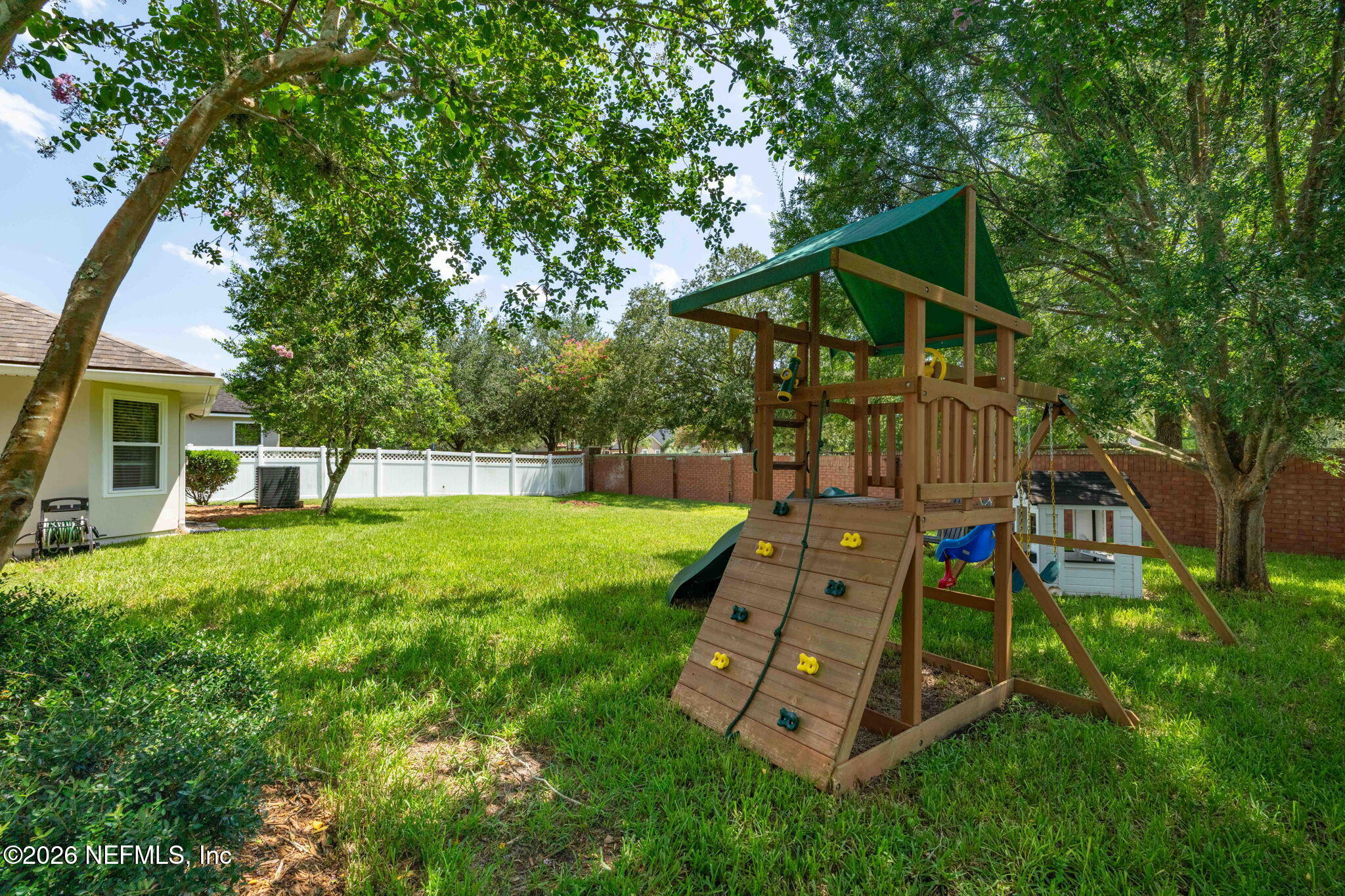 1681 FENTON Avenue, St. Johns