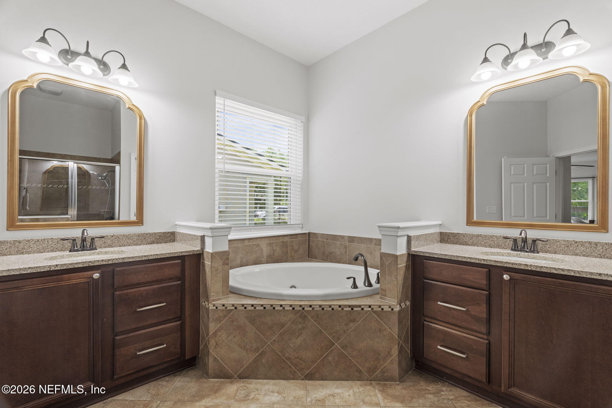 1681 FENTON Avenue, St. Johns