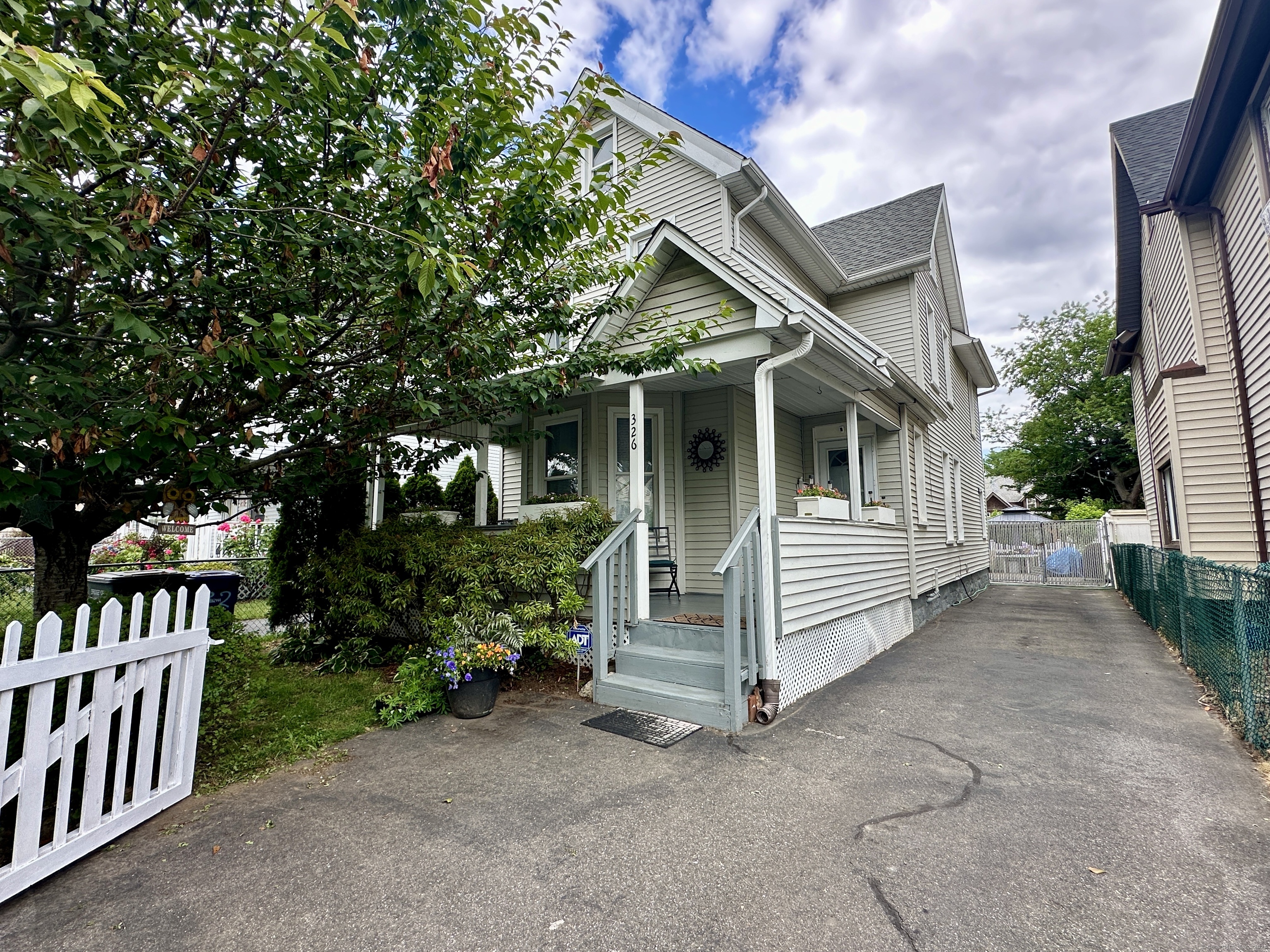 326 Colorado Avenue