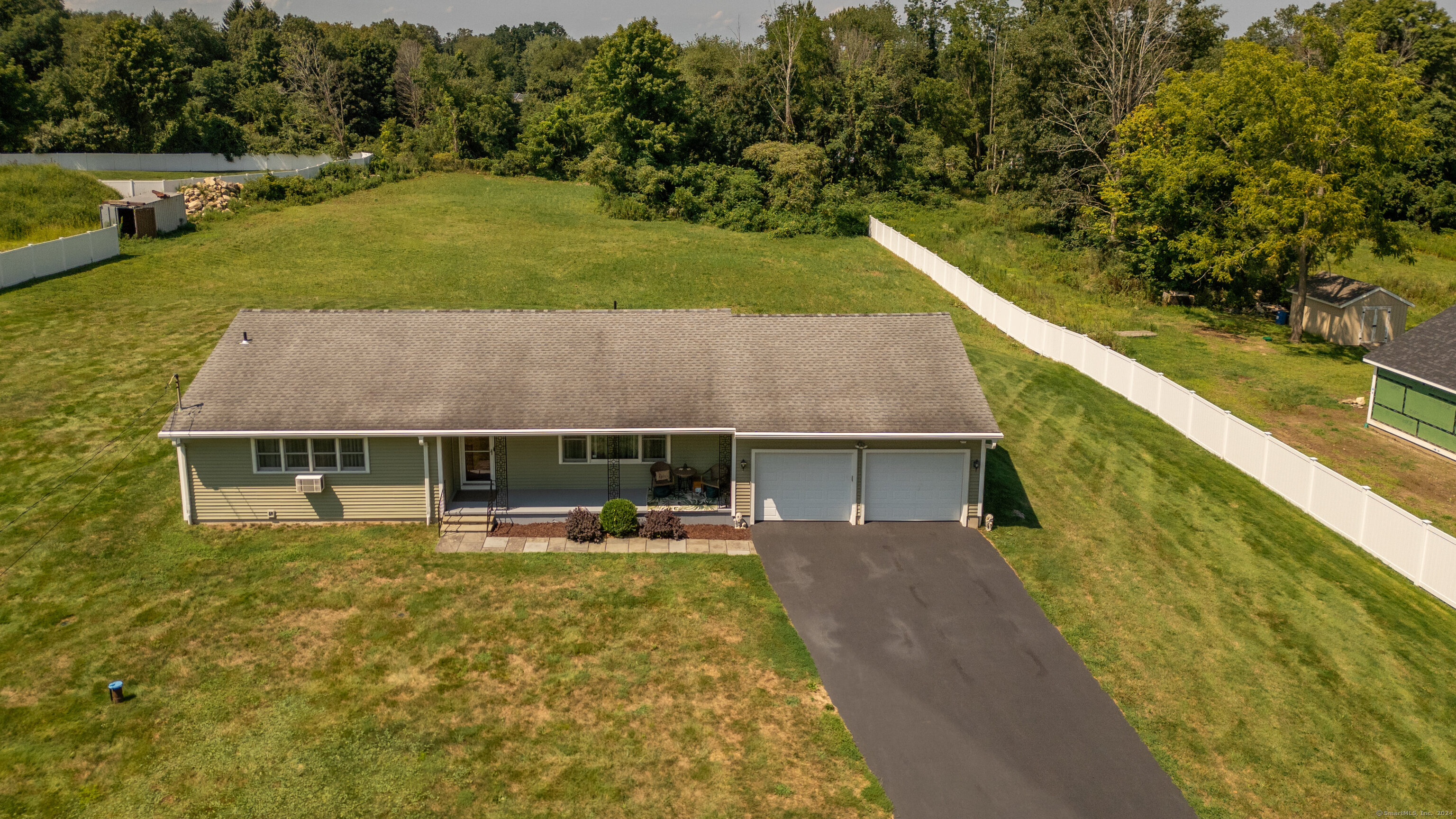 18 Hawleyville Road