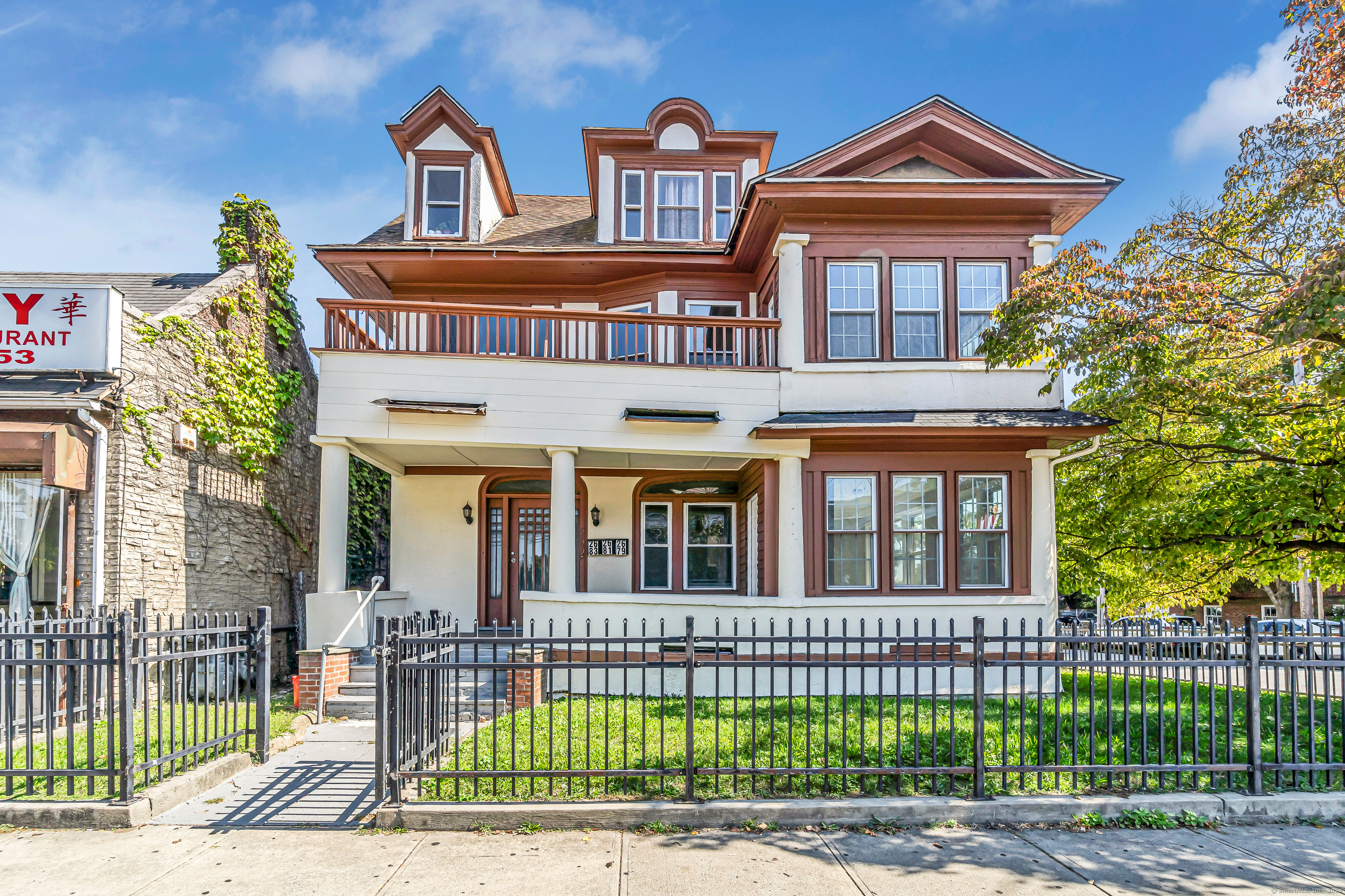 2679 Fairfield Avenue #1