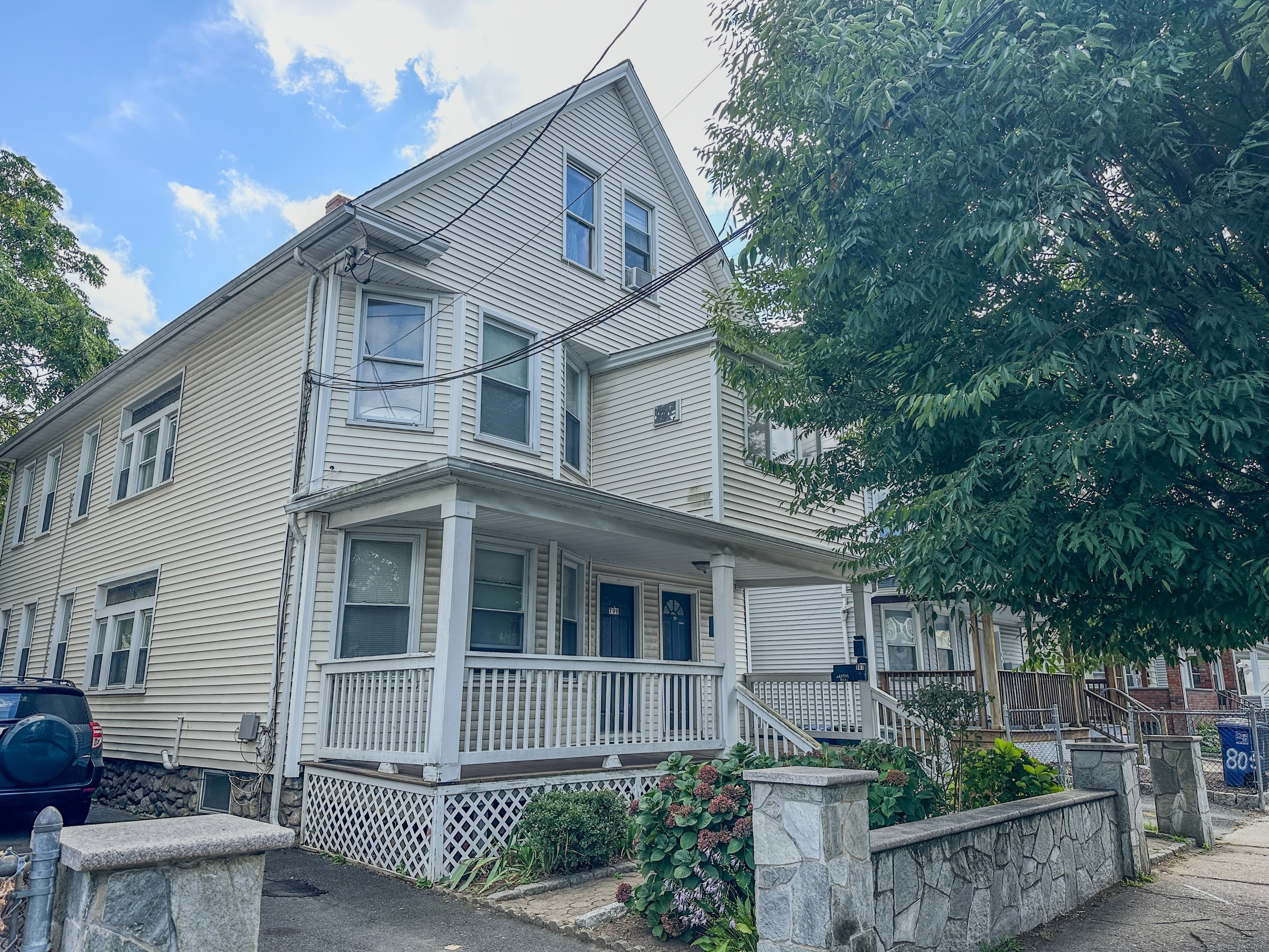 799 Capitol Avenue