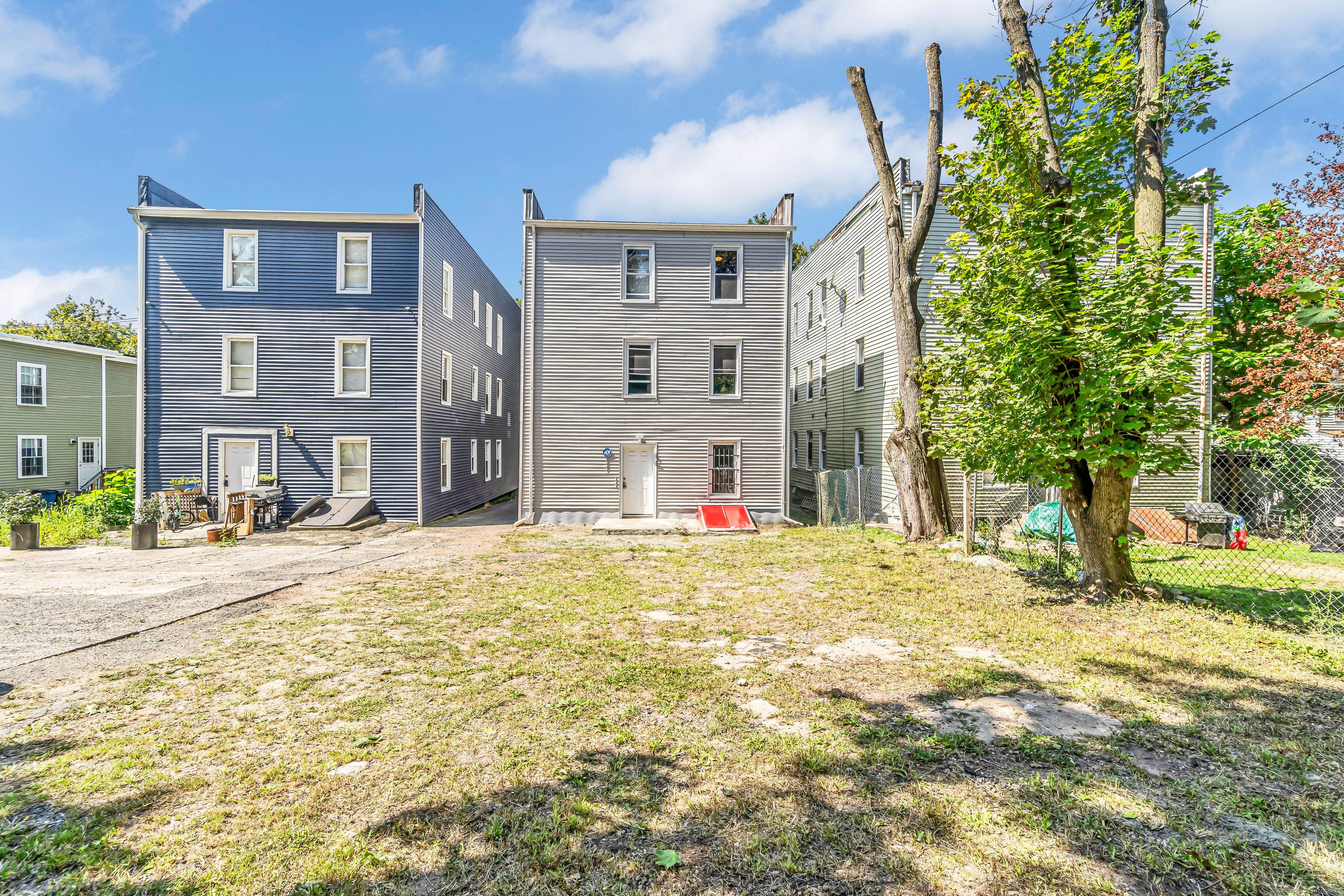 589 Winchester Avenue