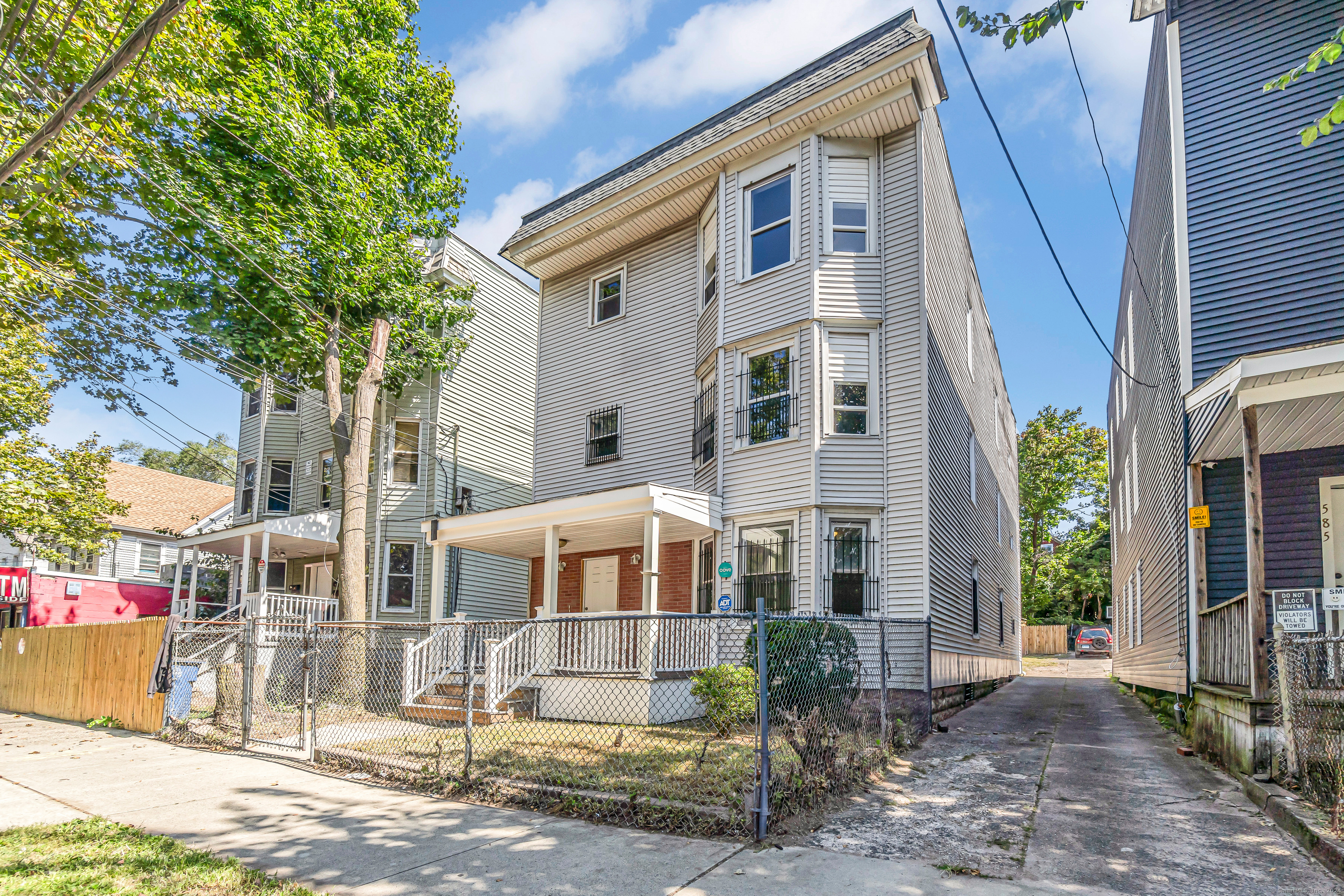 589 Winchester Avenue