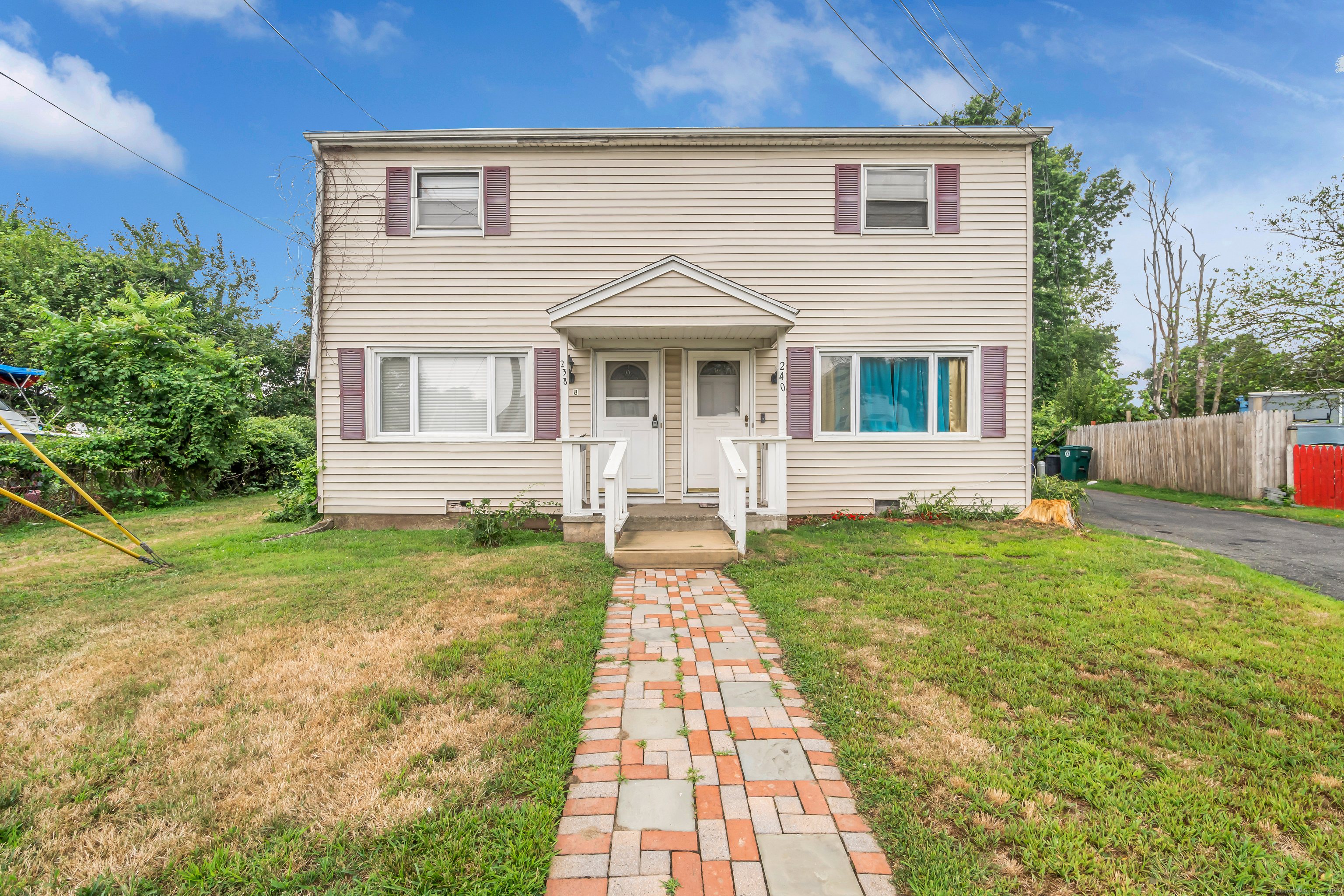 238 Larkin Court