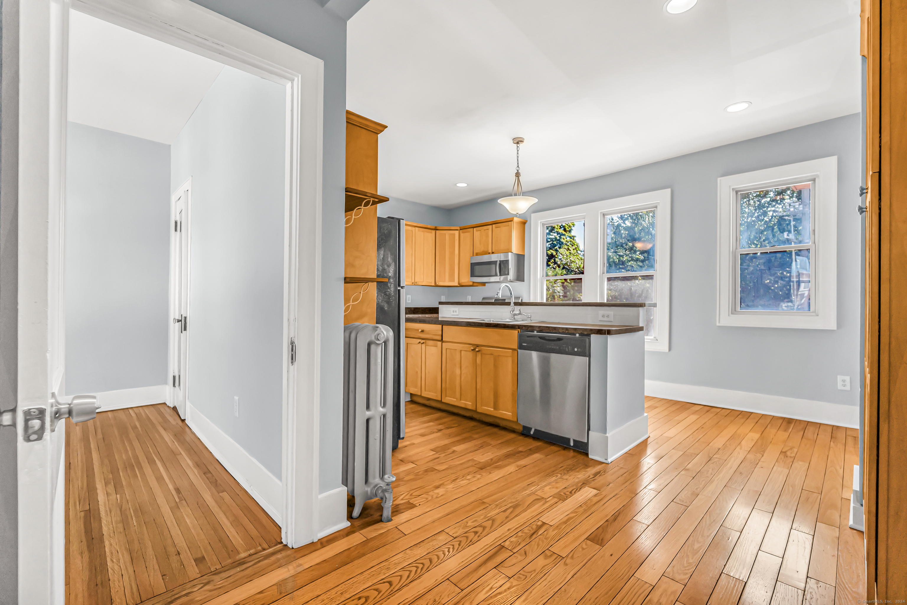2679 Fairfield Avenue #2
