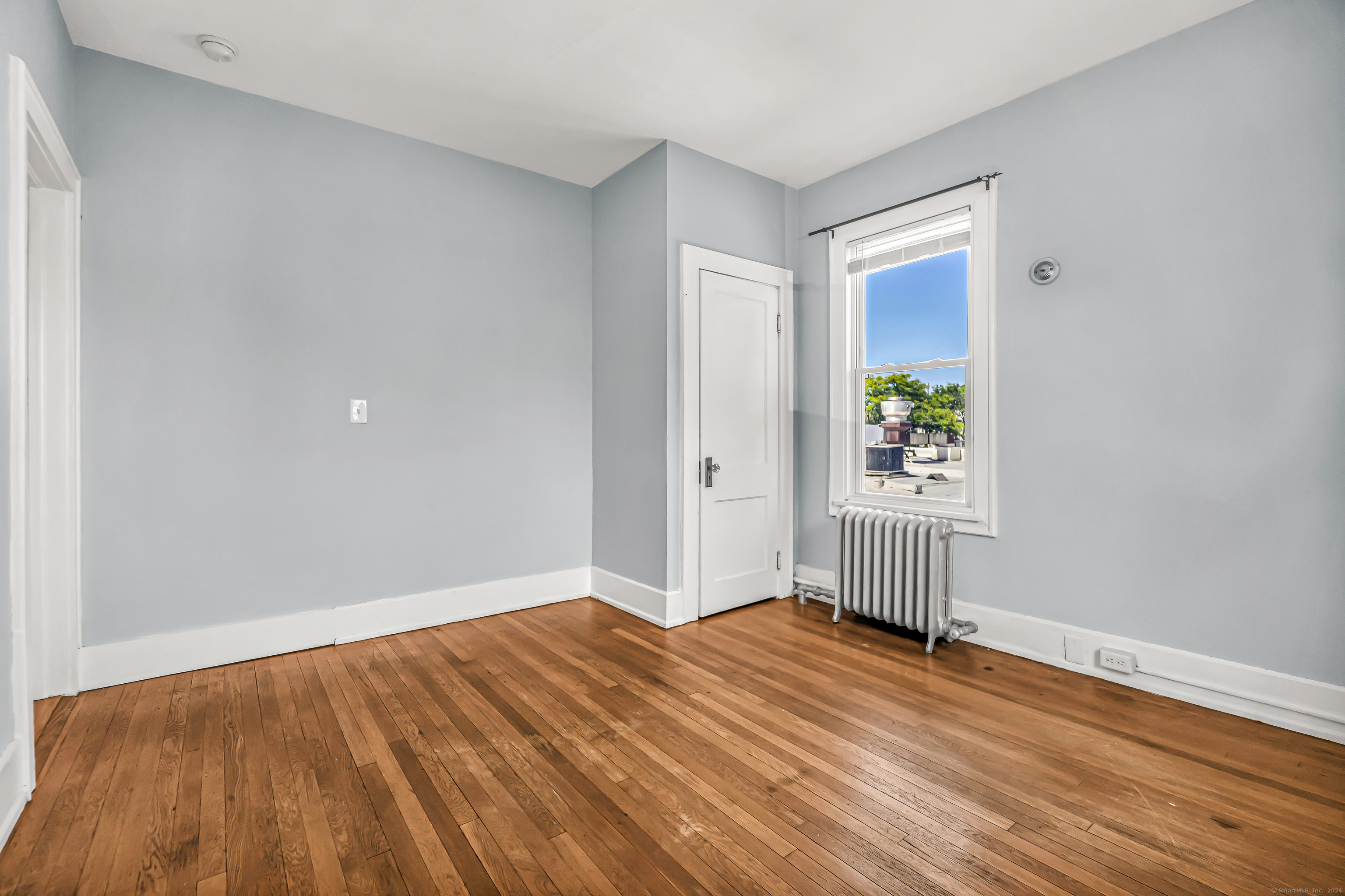 2679 Fairfield Avenue #2
