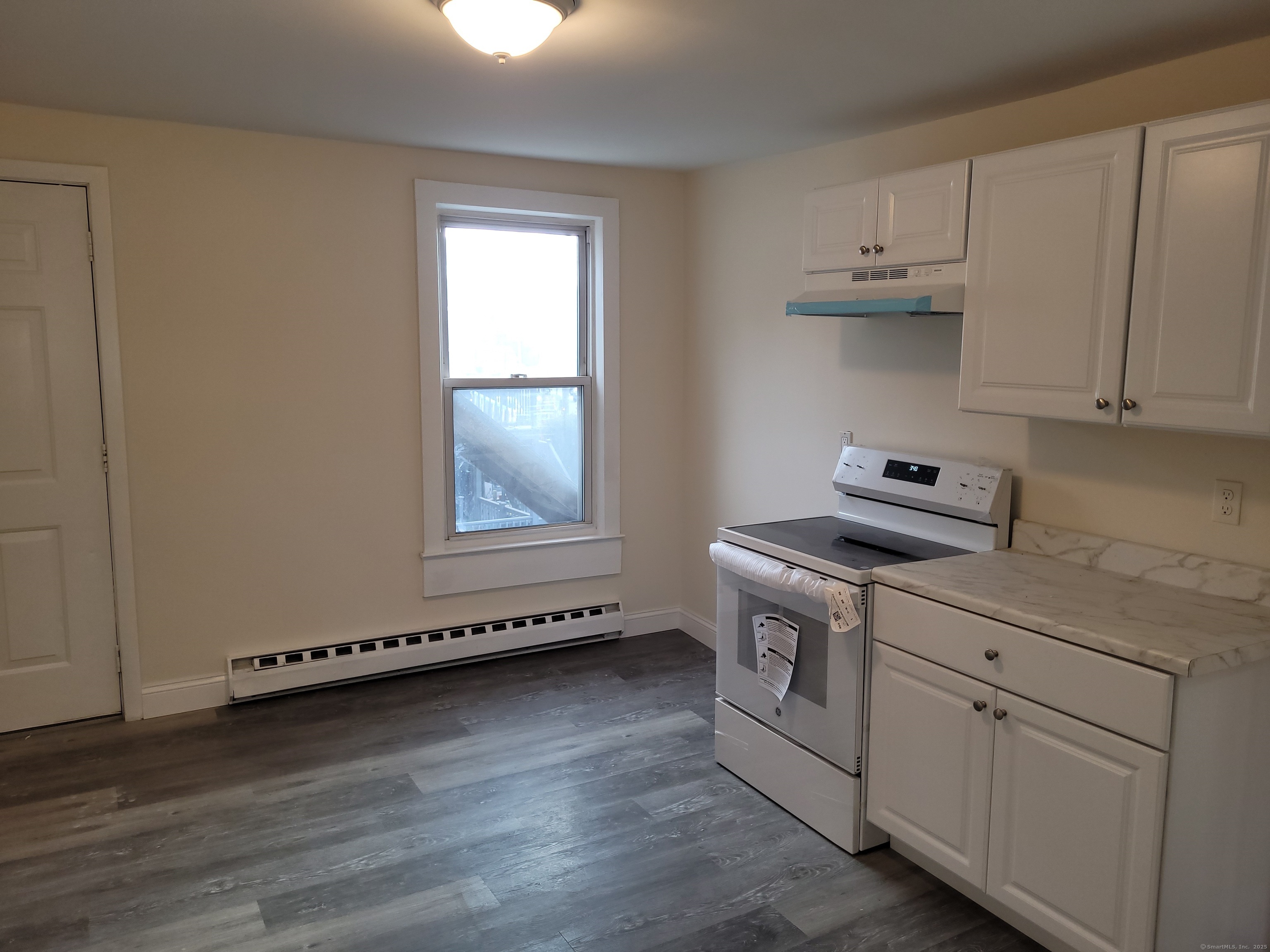 11 Starr Avenue