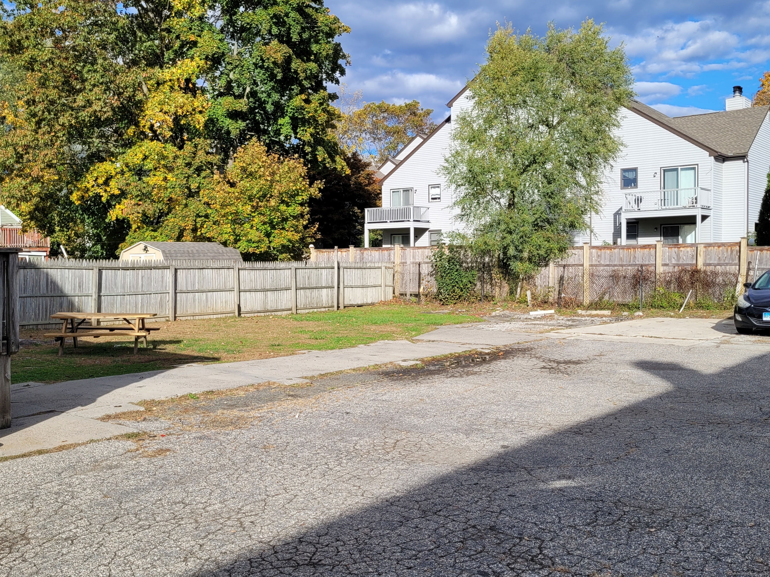 11 Starr Avenue