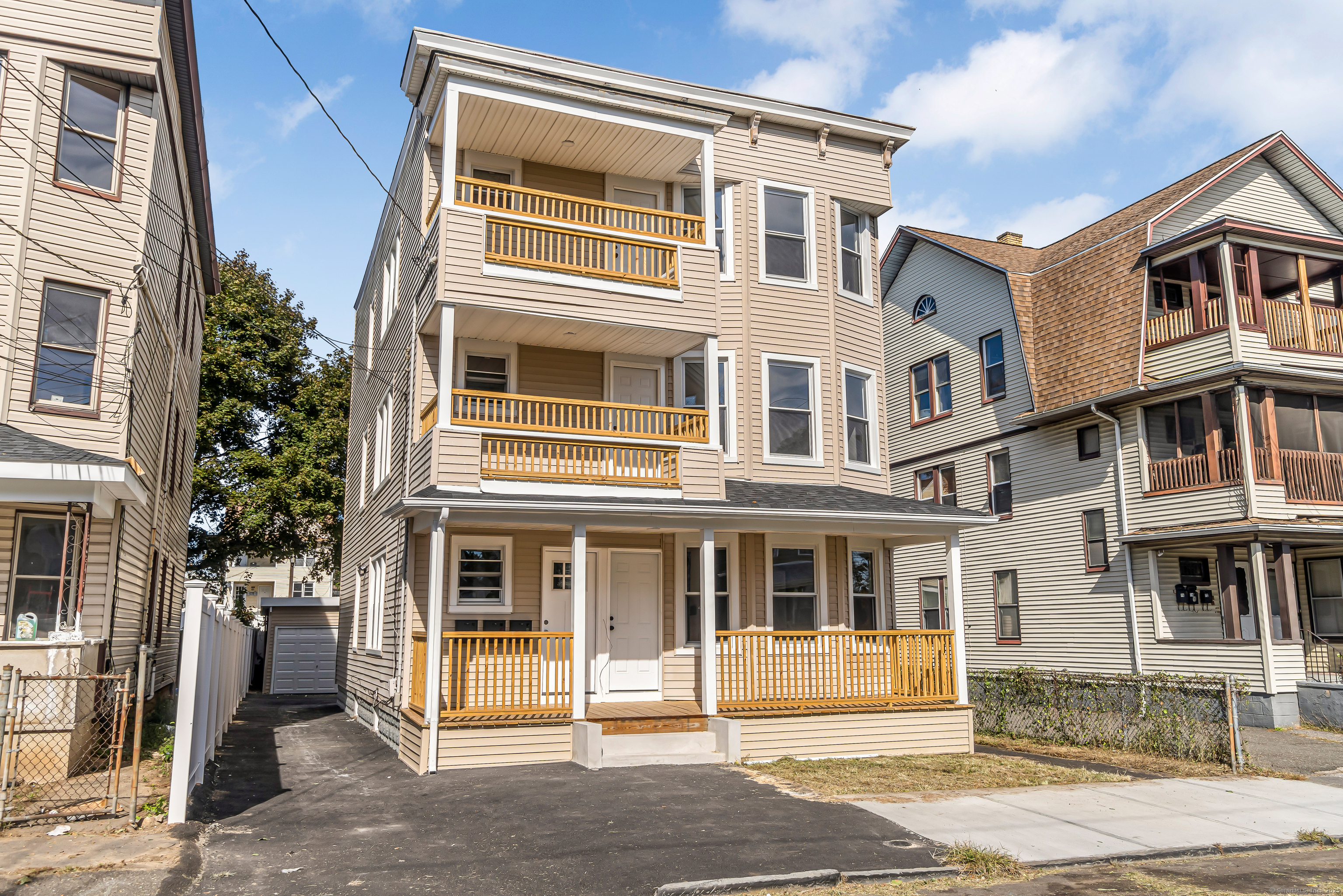 82 Waldorf Avenue