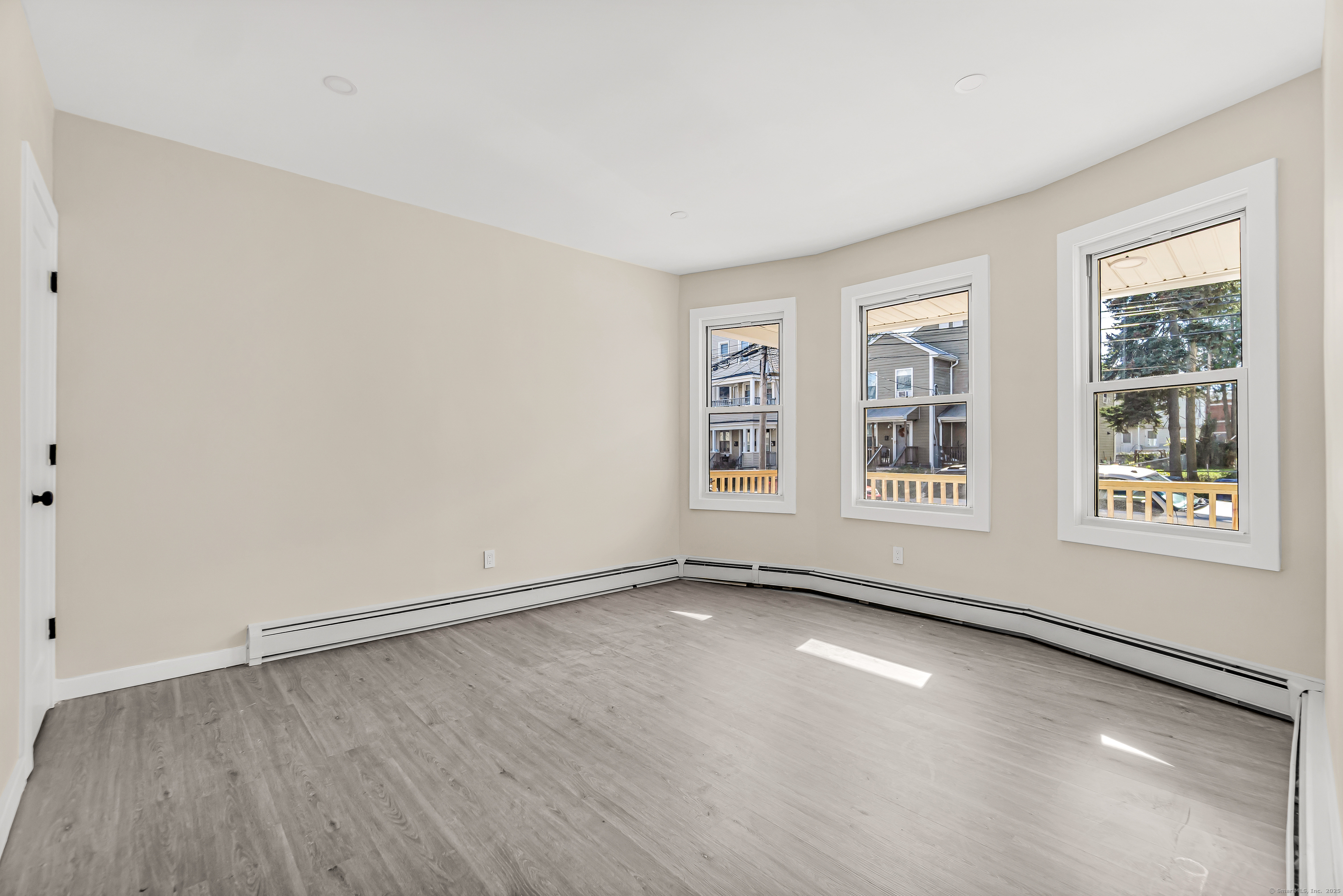 82 Waldorf Avenue