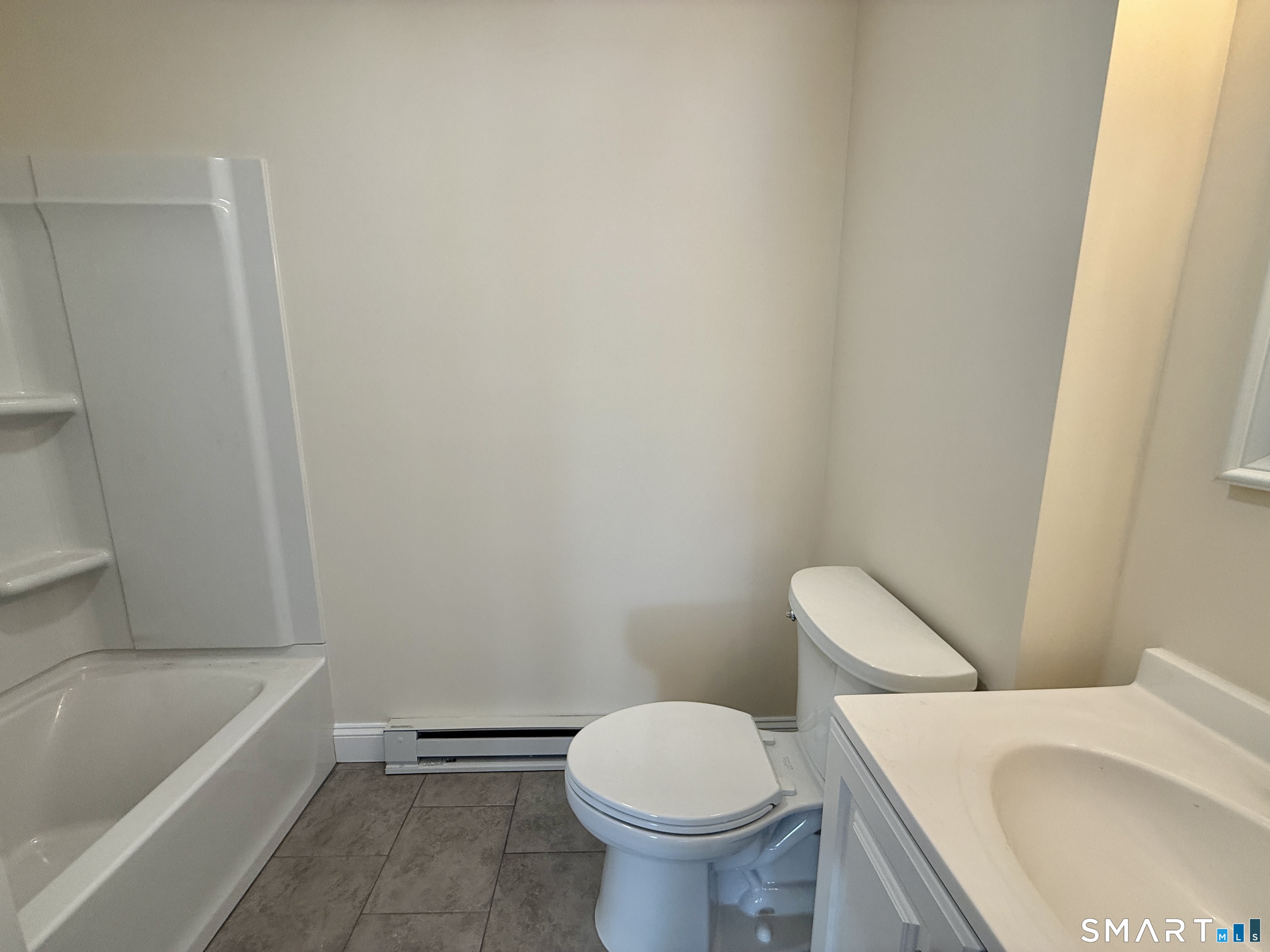 11 Starr Avenue 2nd Fl