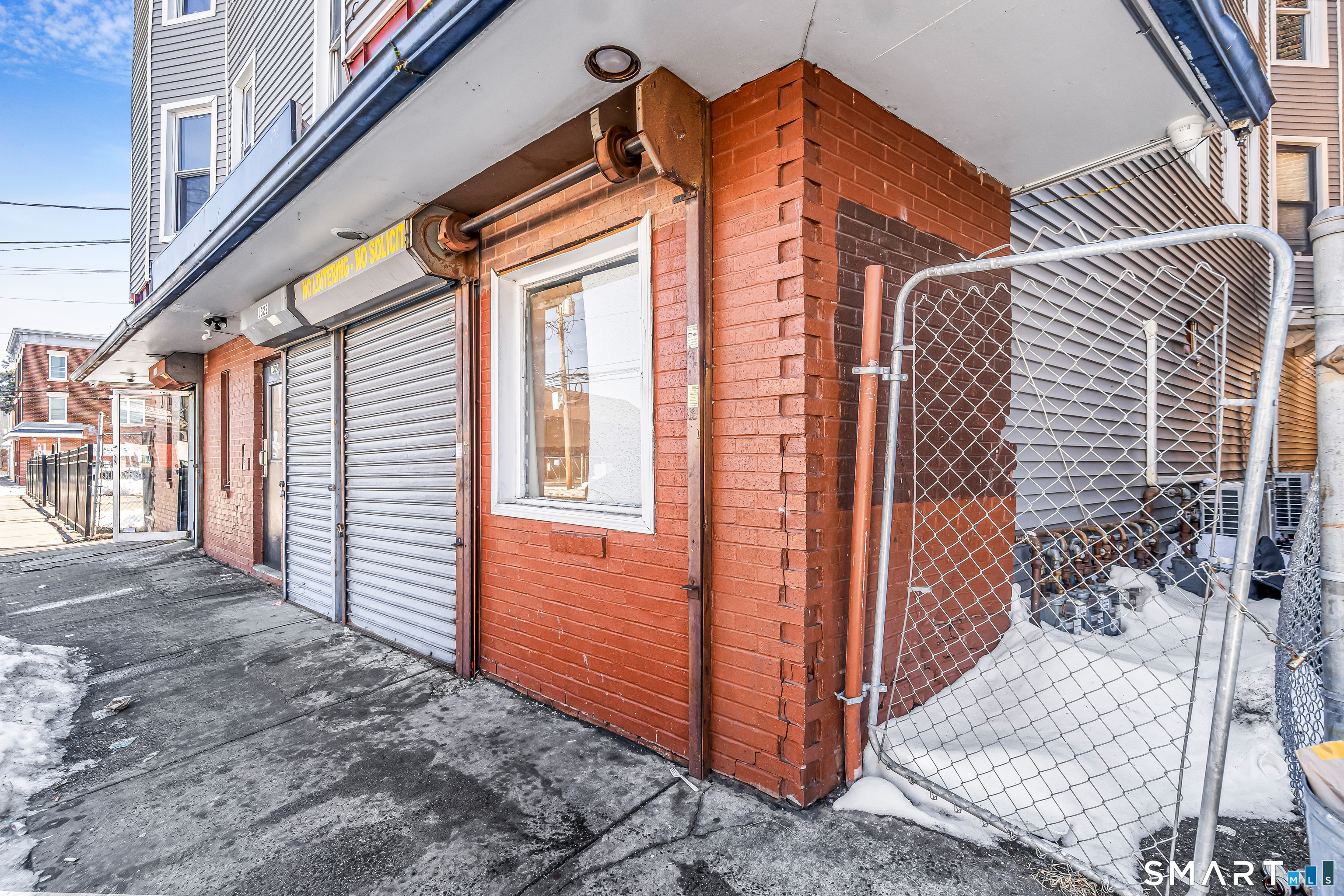 1322 Stratford Avenue