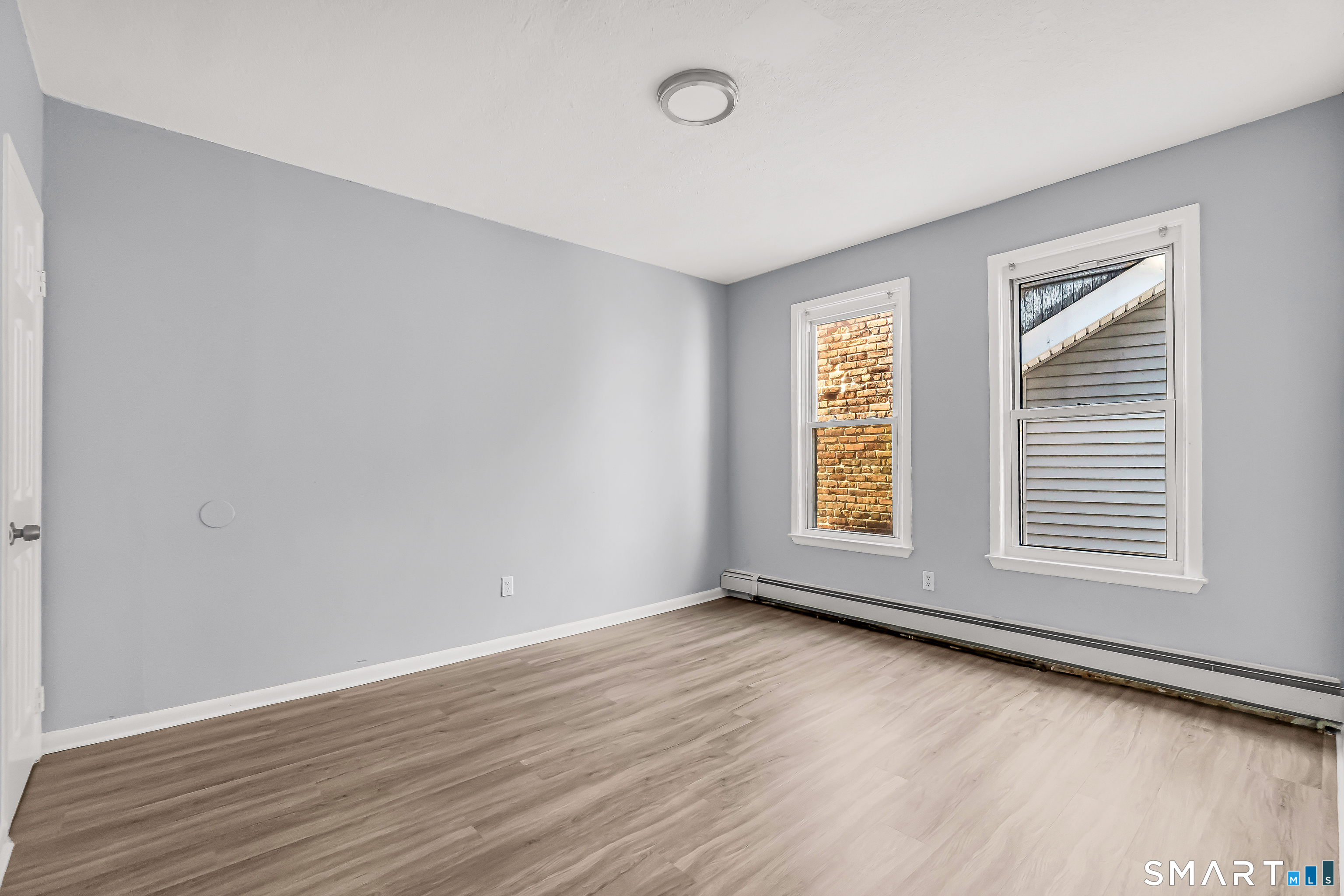 1322 Stratford Avenue