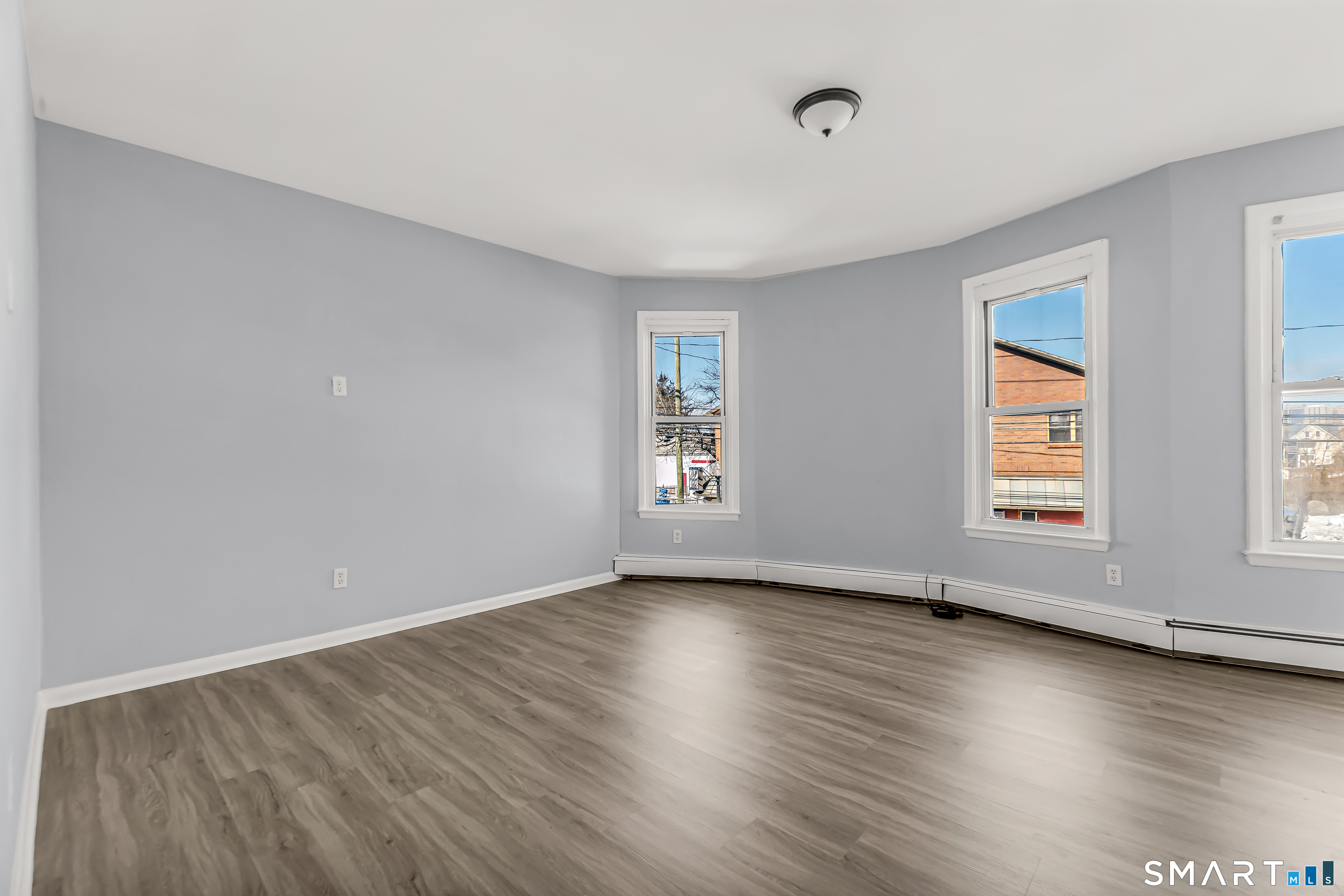 1322 Stratford Avenue