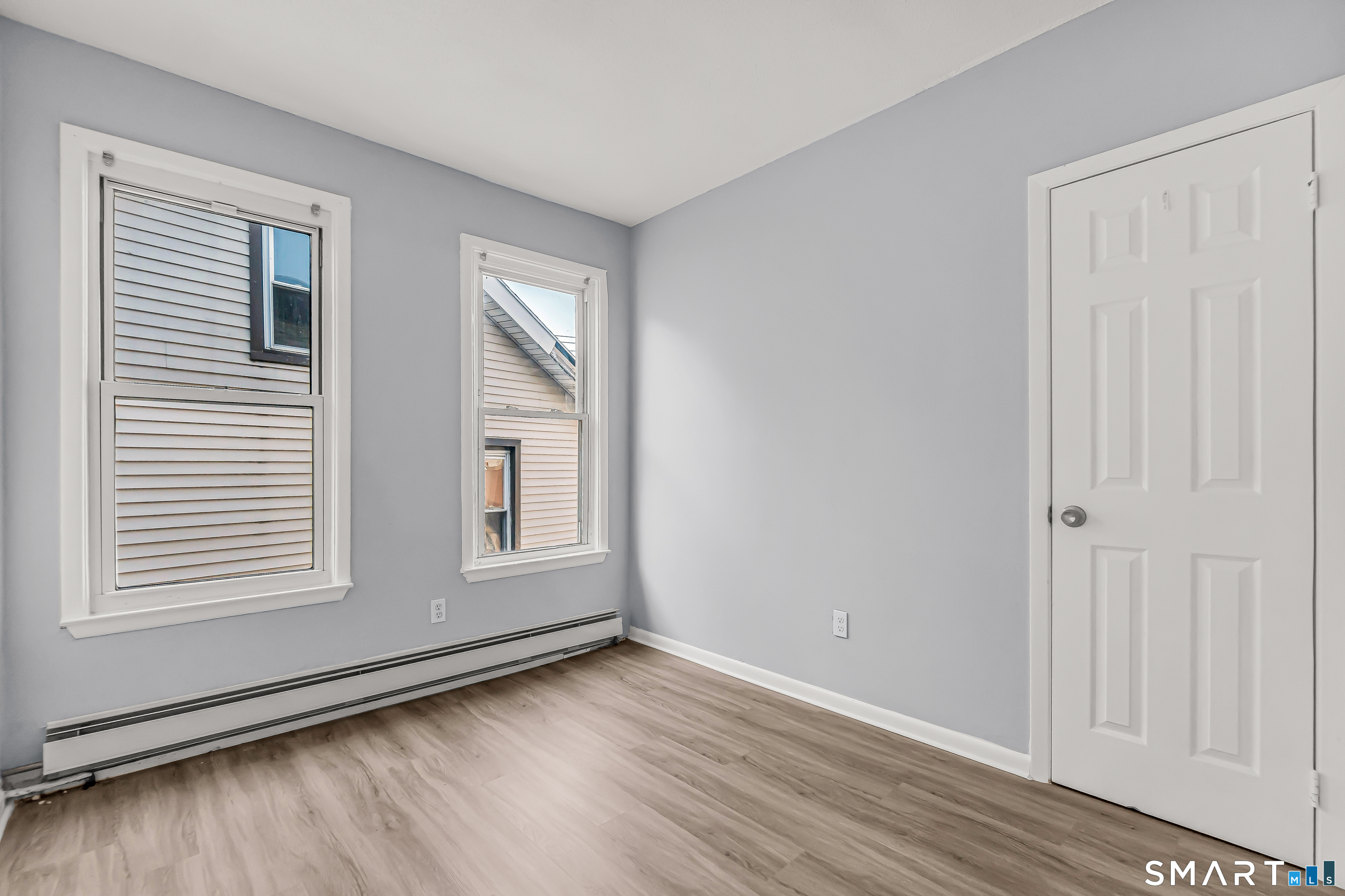 1322 Stratford Avenue