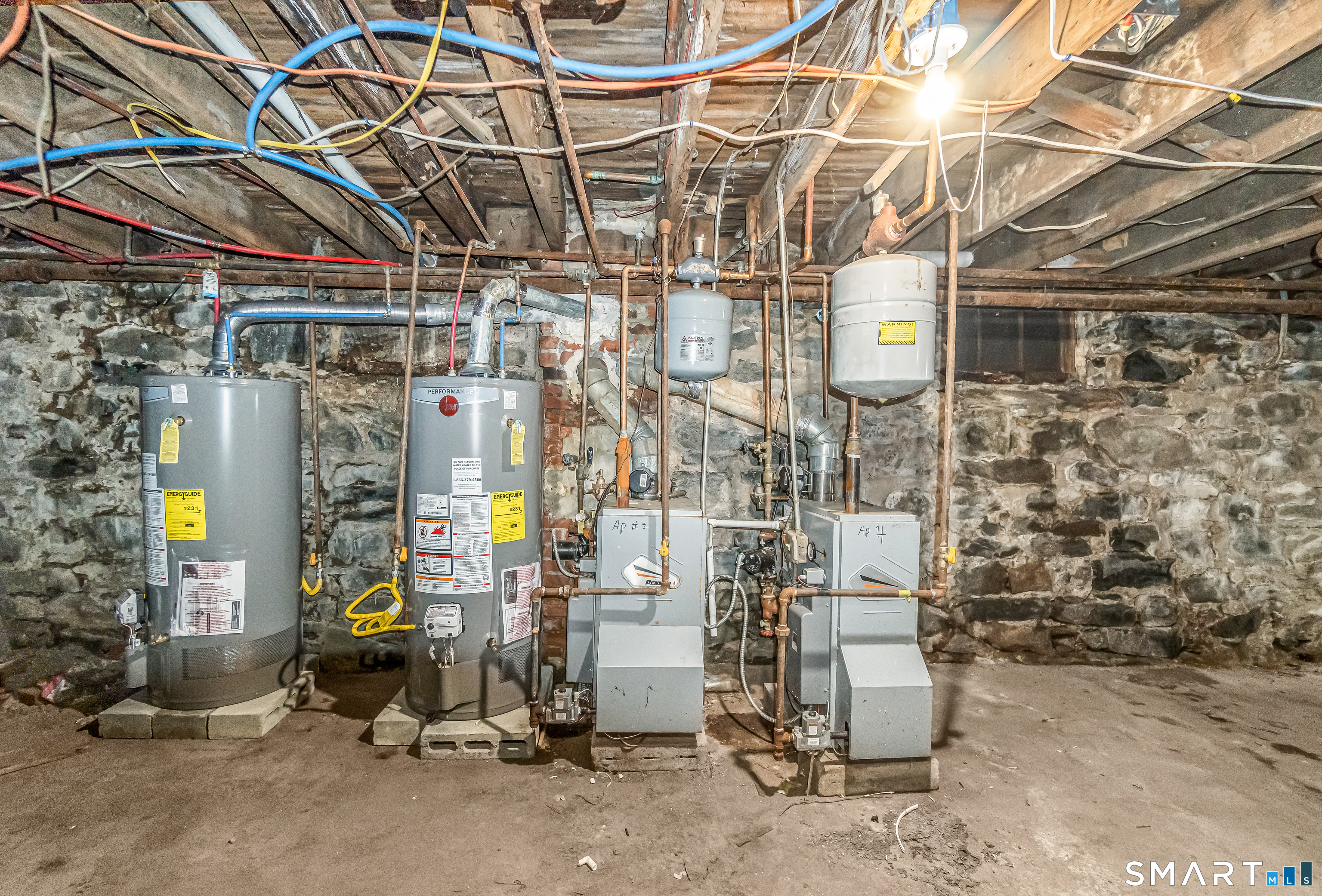 1322 Stratford Avenue