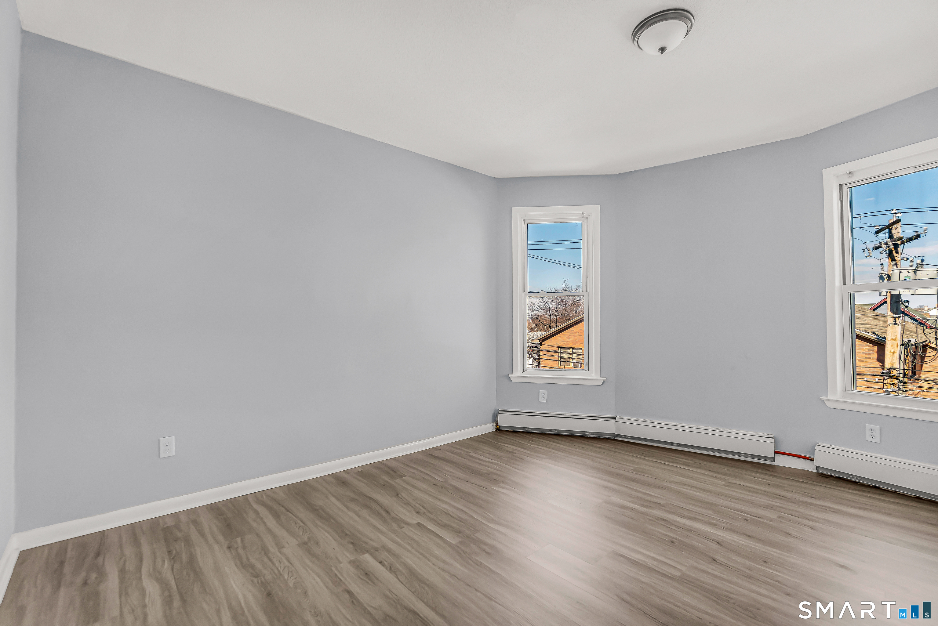 1322 Stratford Avenue