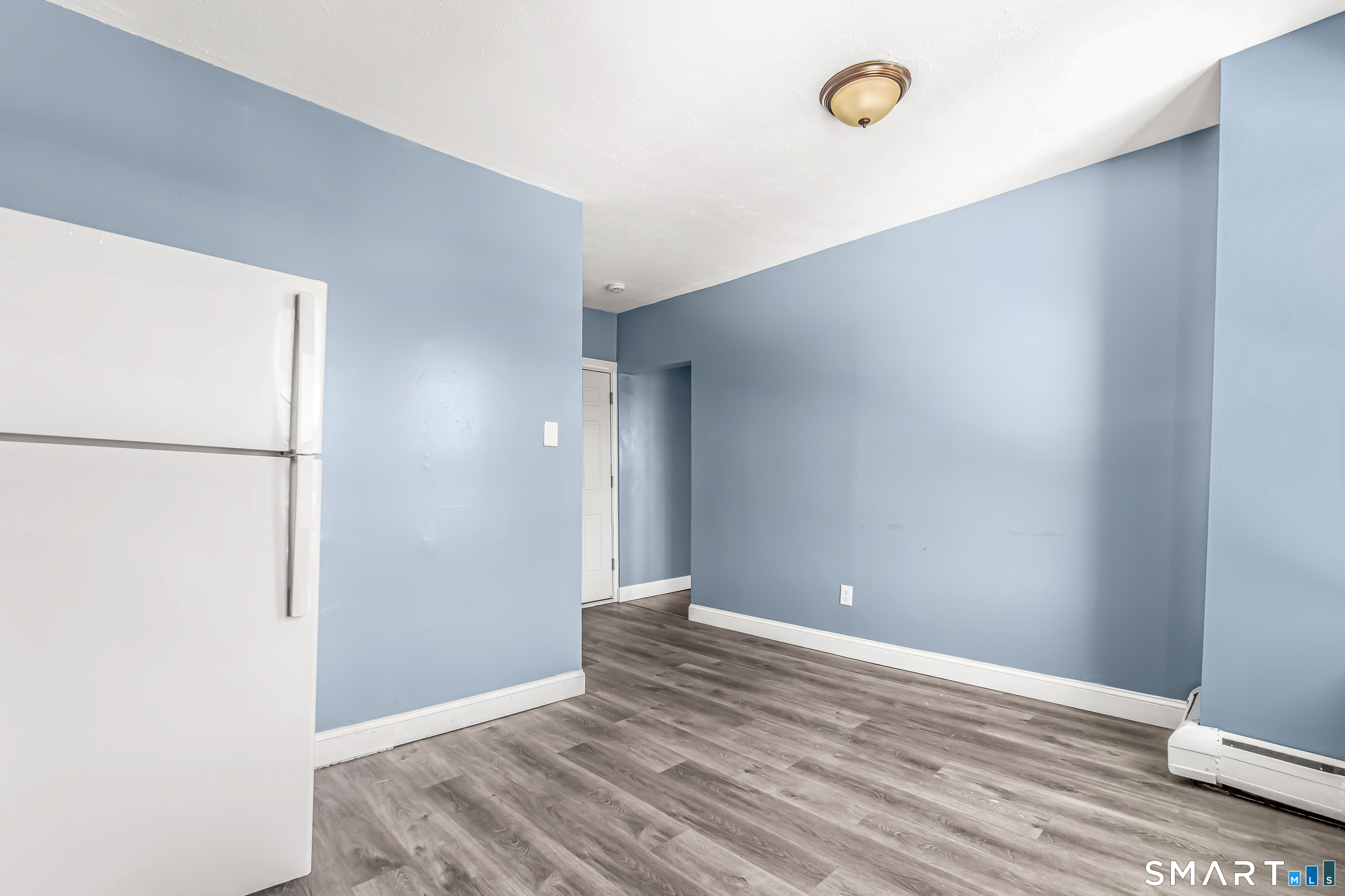 1322 Stratford Avenue