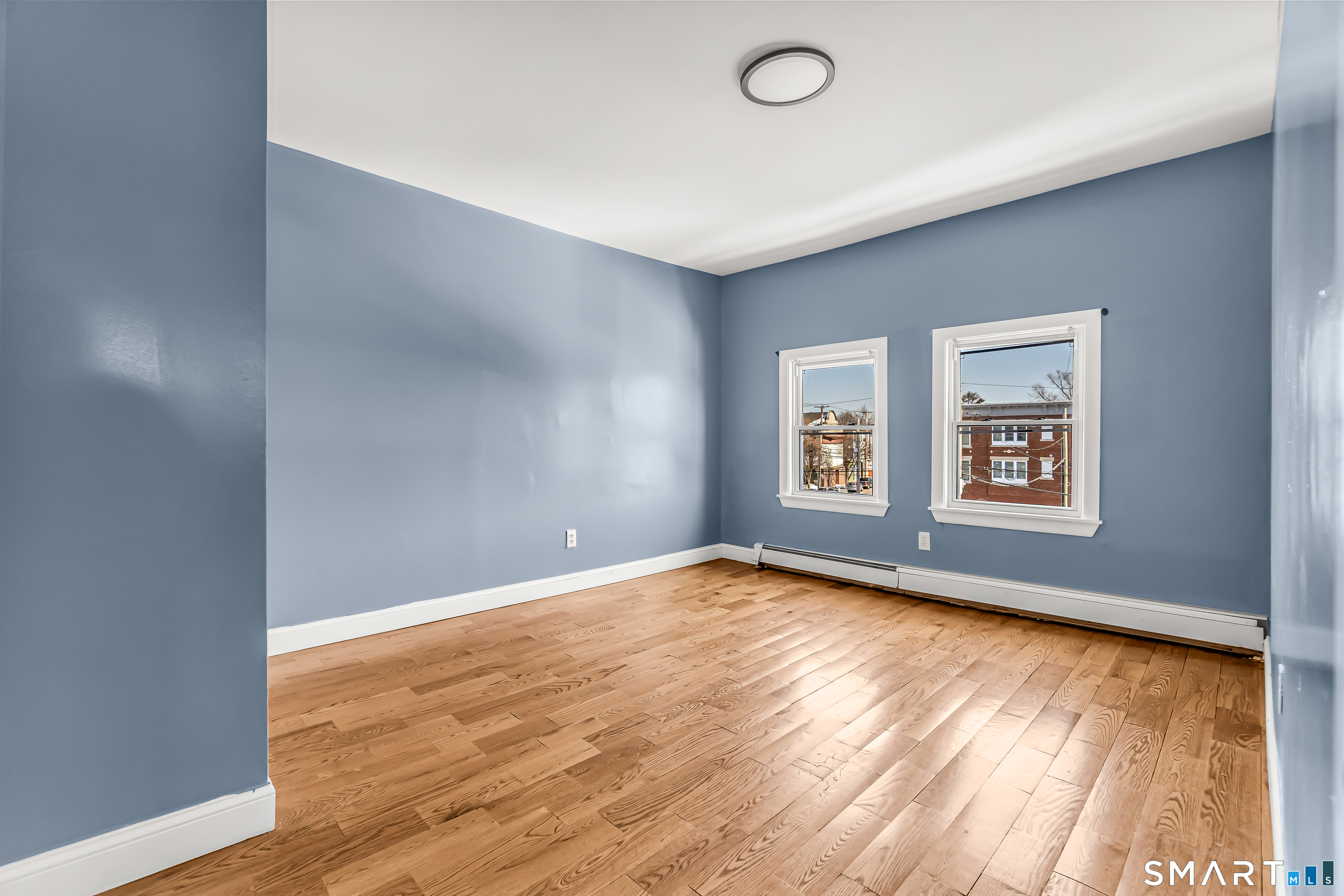 1322 Stratford Avenue