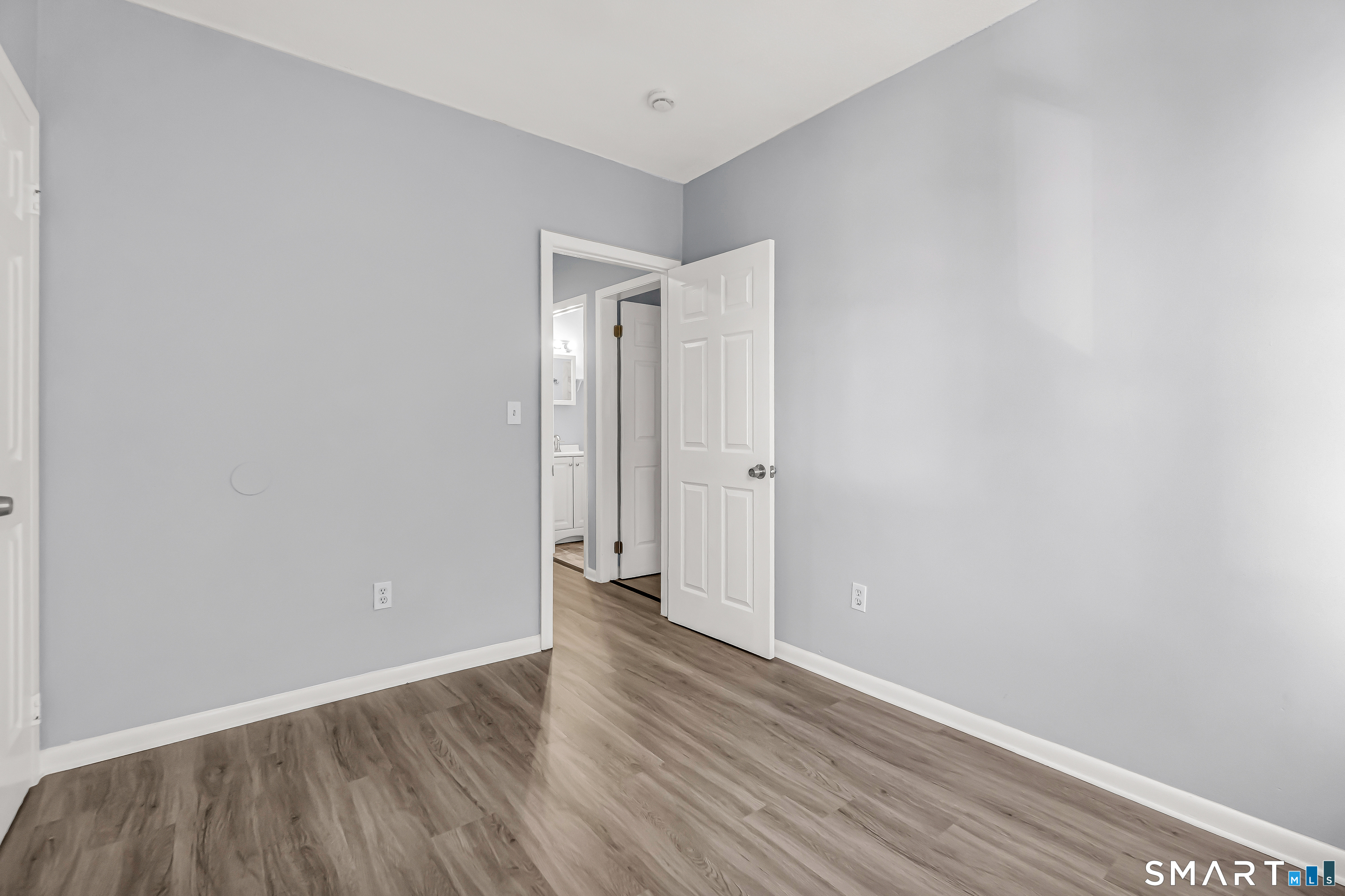 1322 Stratford Avenue