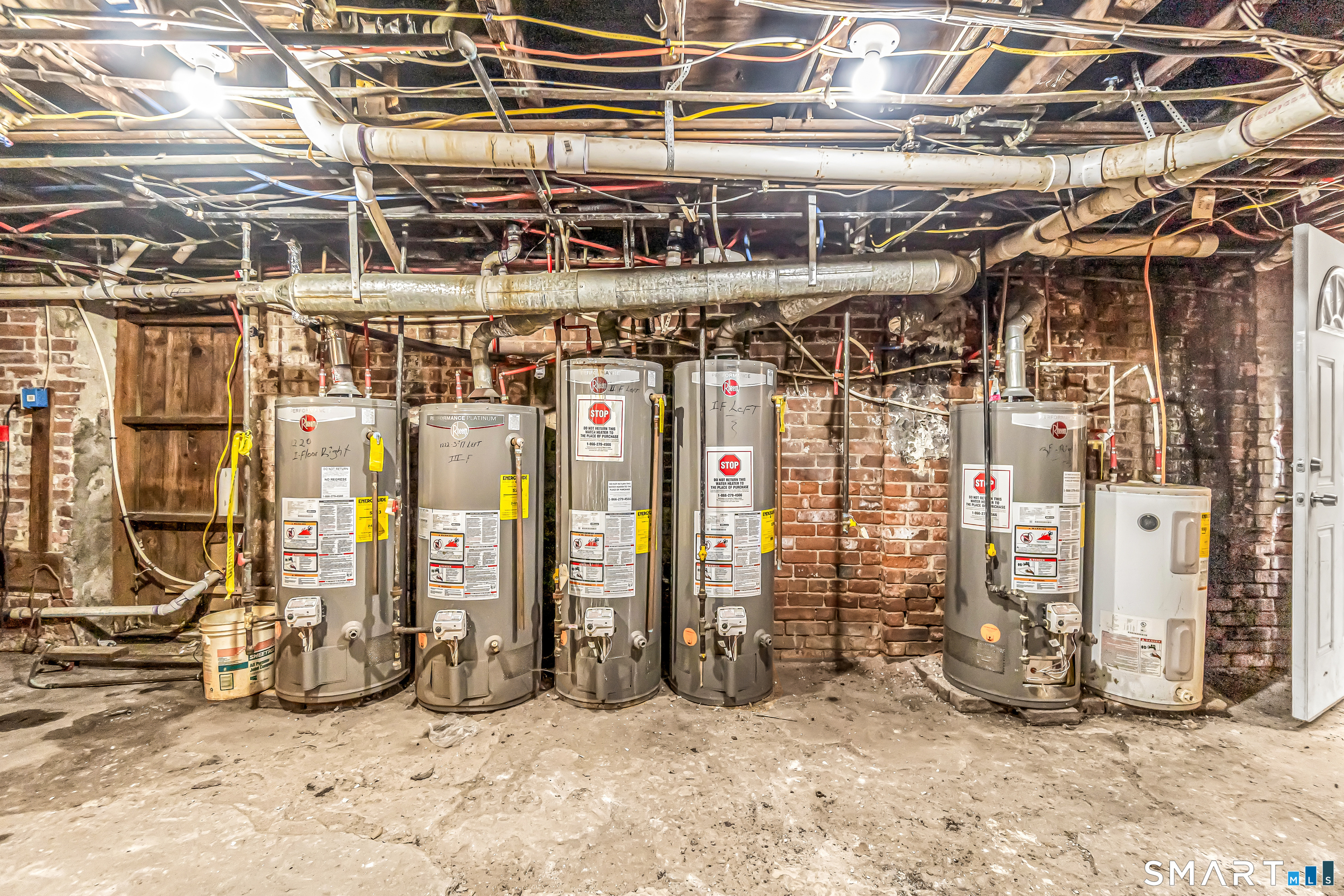 1220 Pembroke Street