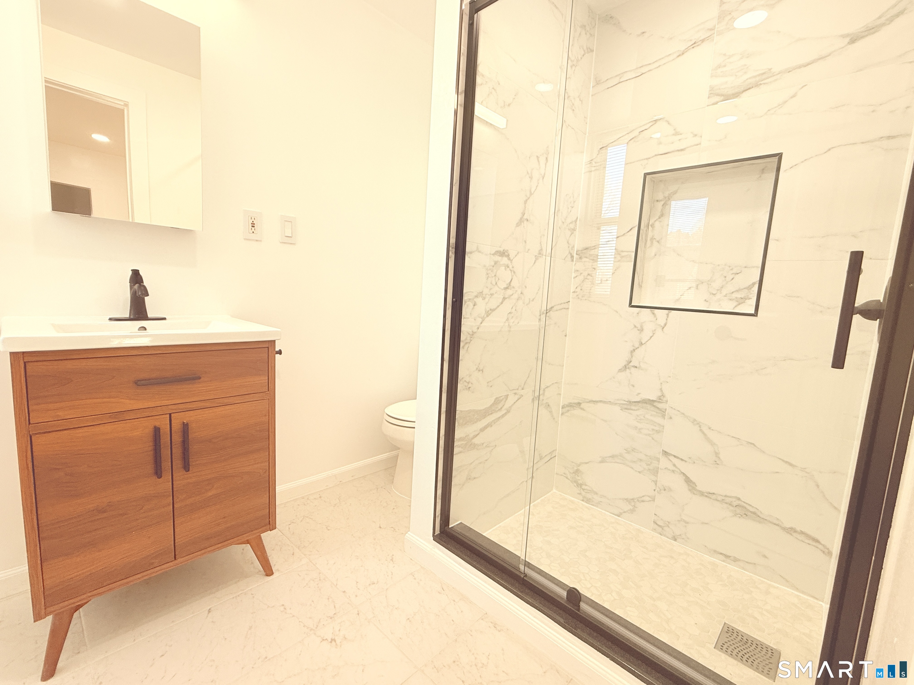 11 Starr Avenue 1st Fl