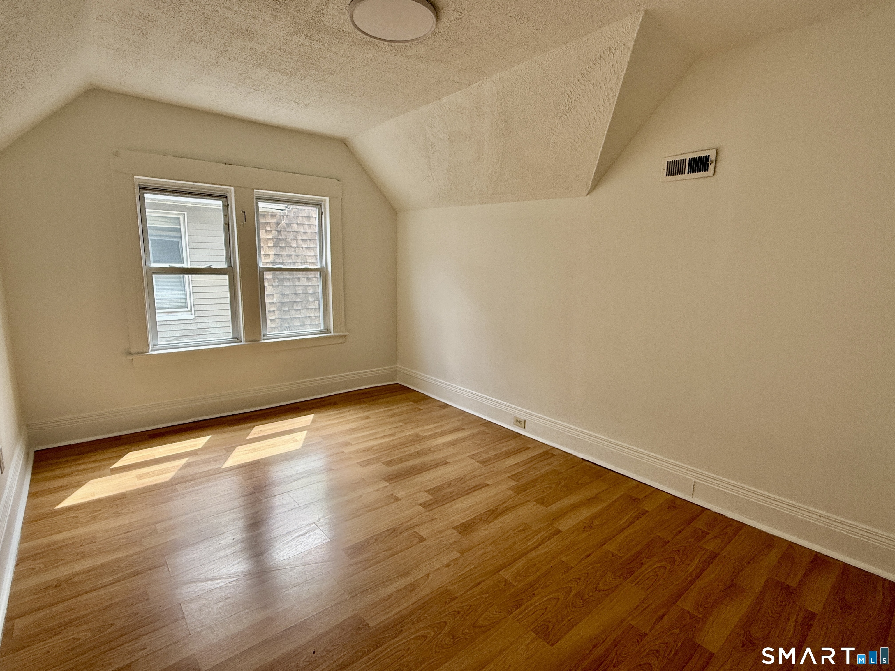 202 Sixth Street 3rd Fl