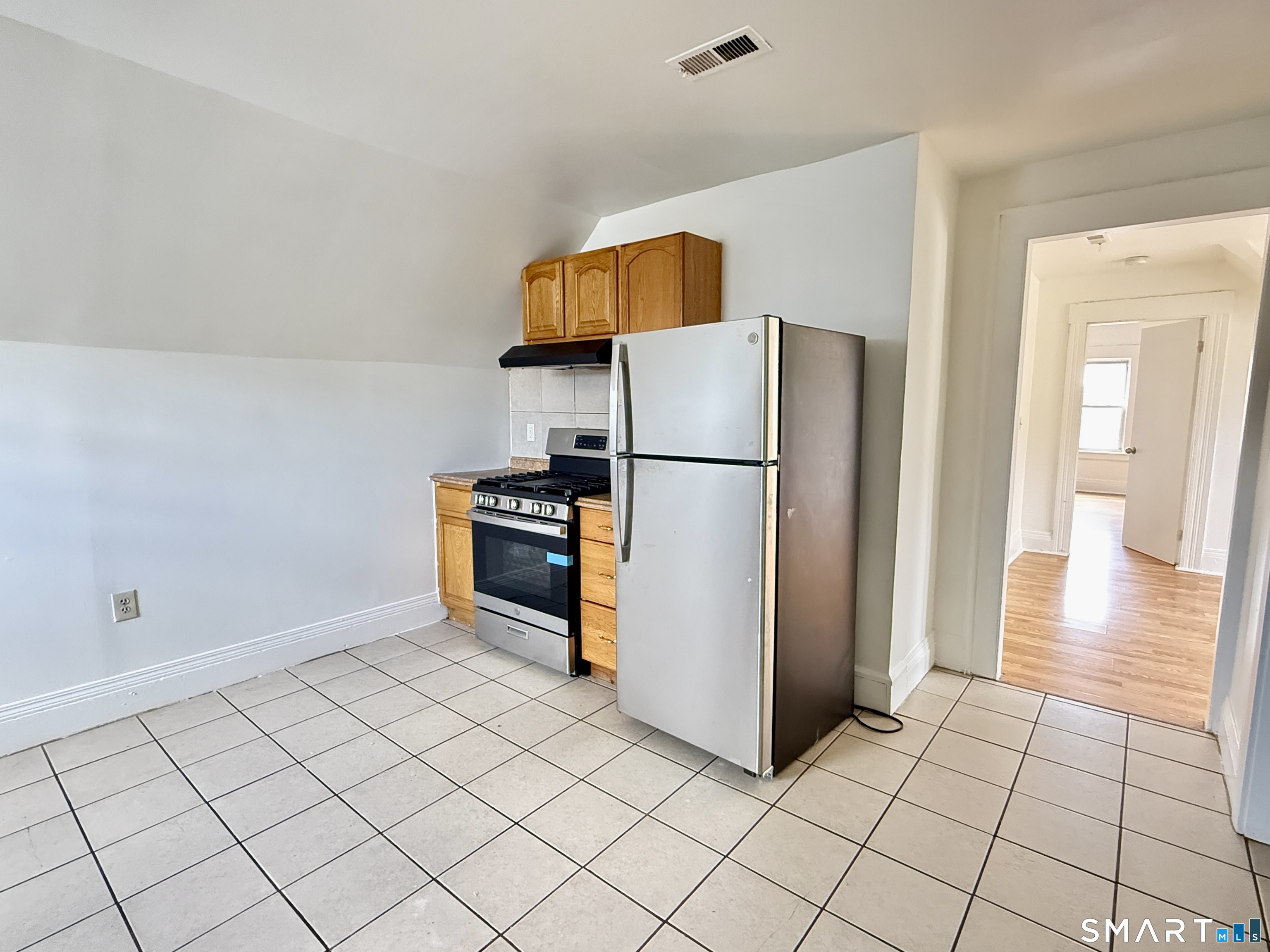202 Sixth Street 3rd Fl