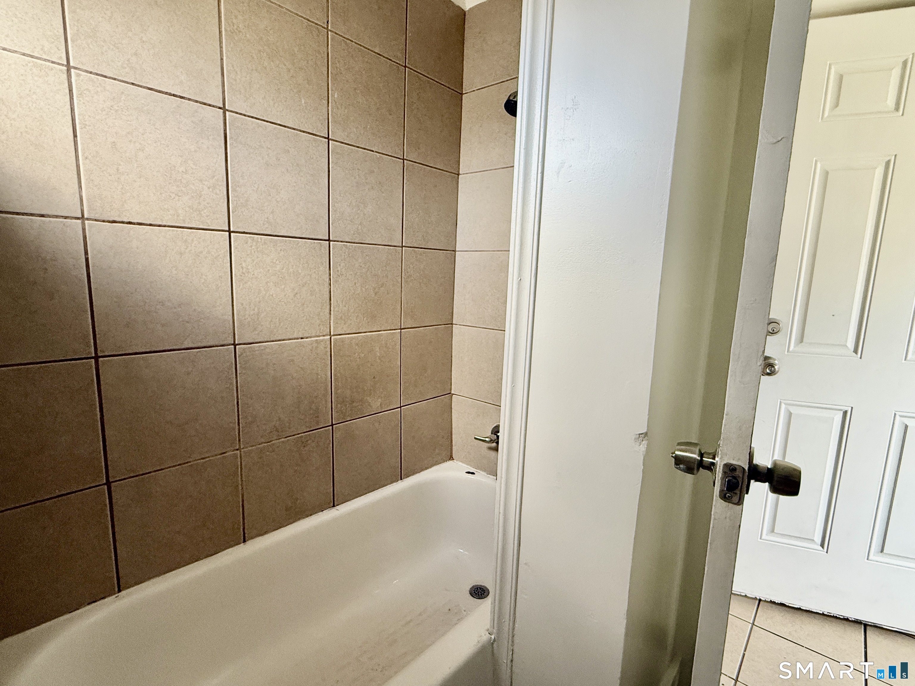 202 Sixth Street 3rd Fl