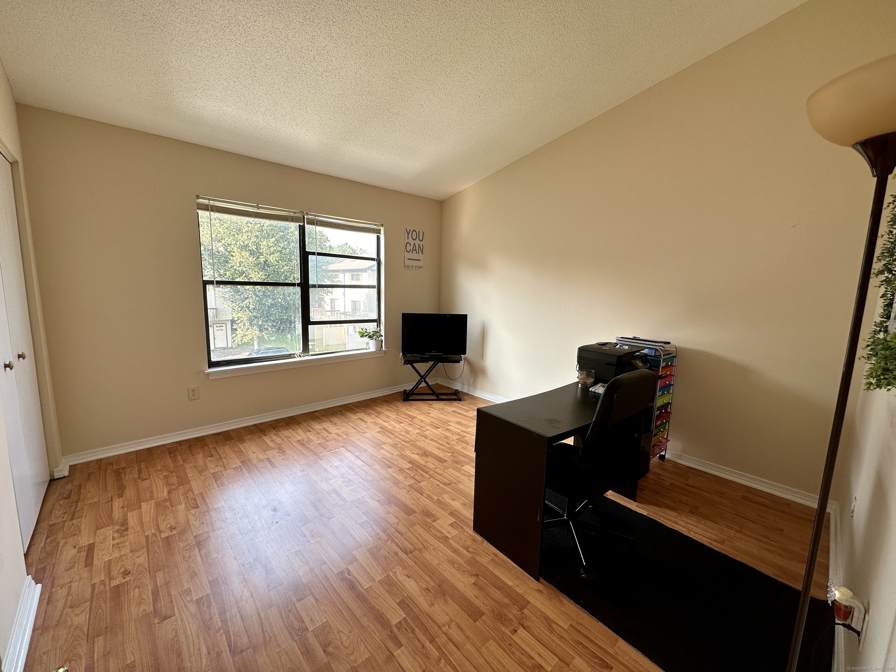 15 Crest Street B13