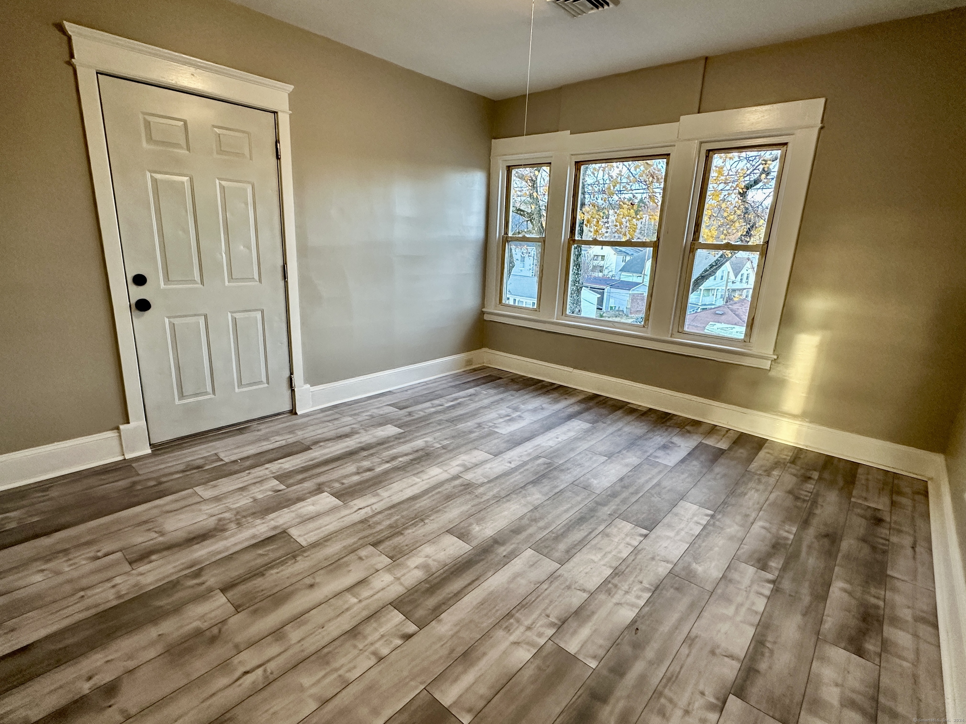 233 Cooke Street #3