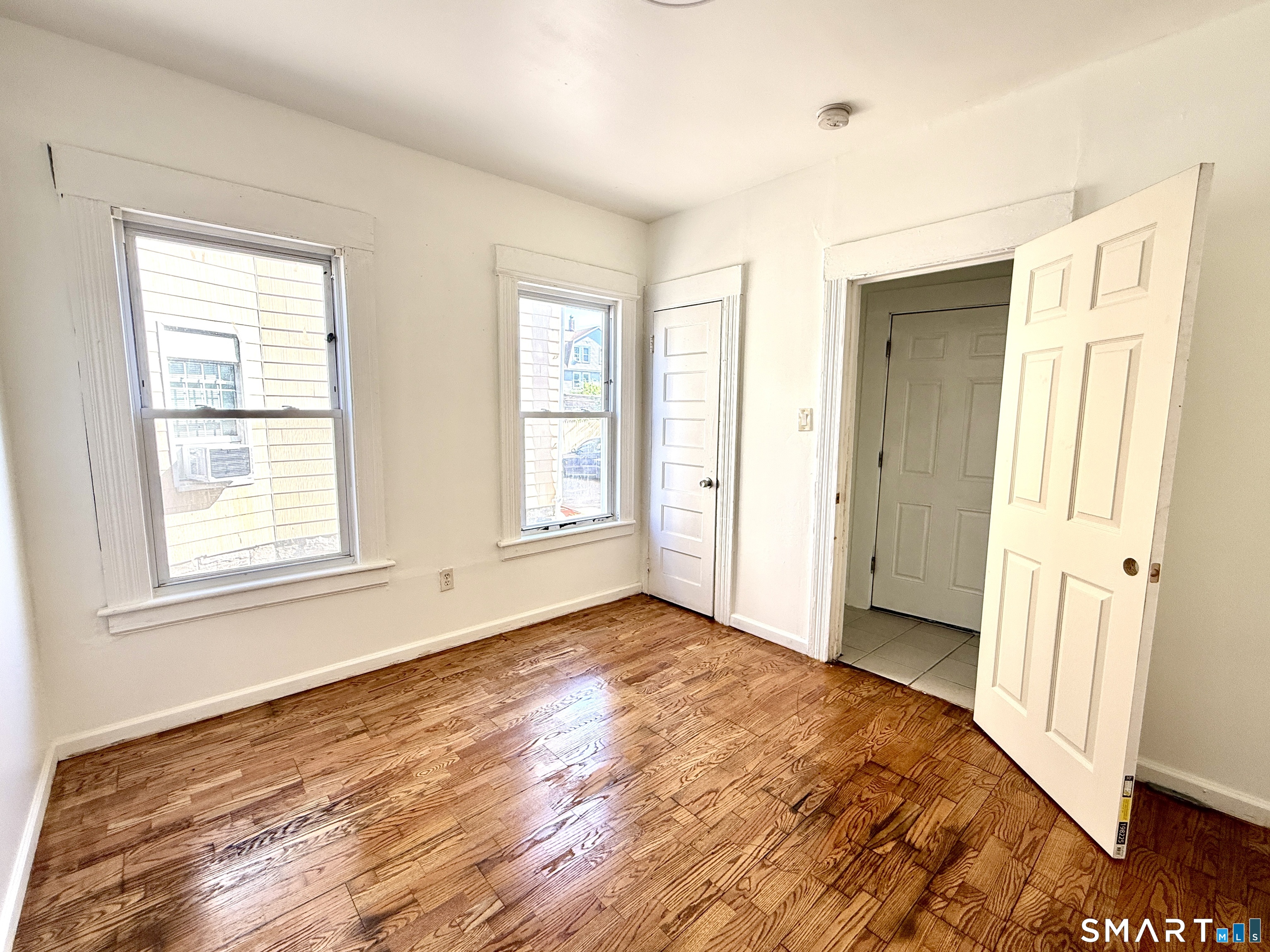 202 Sixth Street Unit: 1st Fl