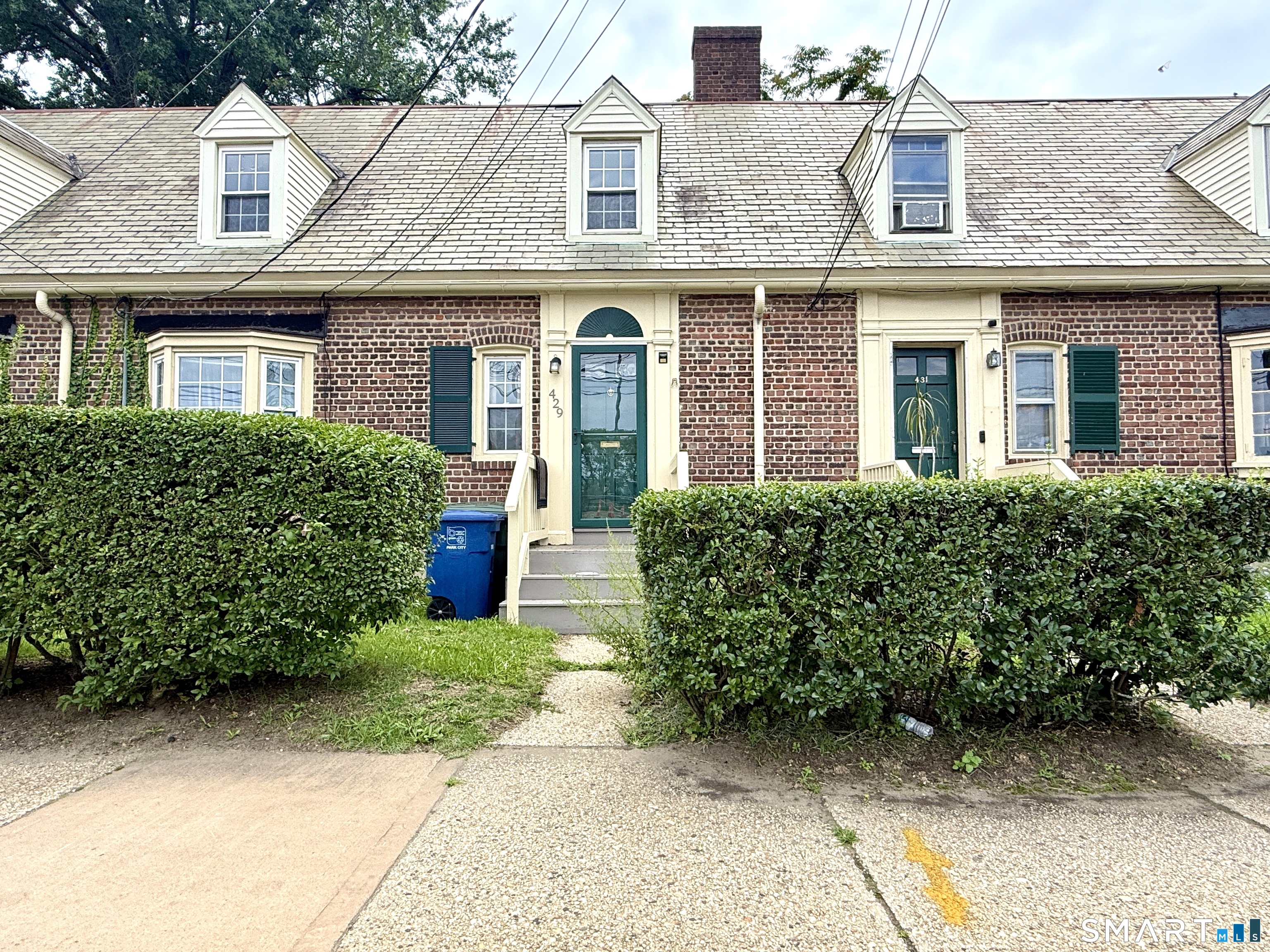 429 Iranistan Avenue
