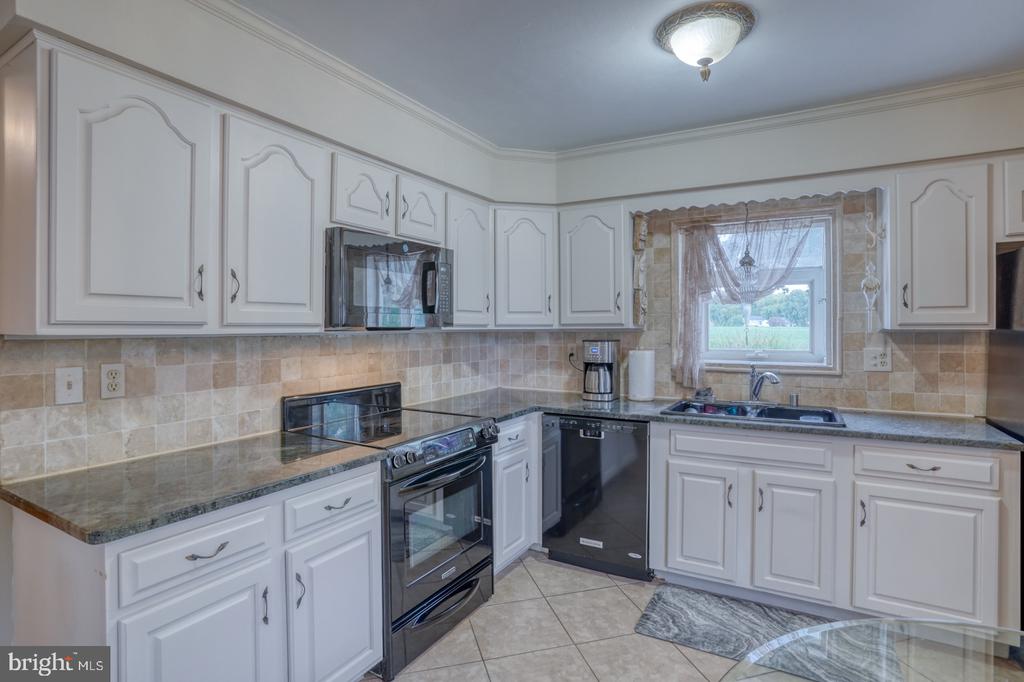 110 LAYTON DRIVE