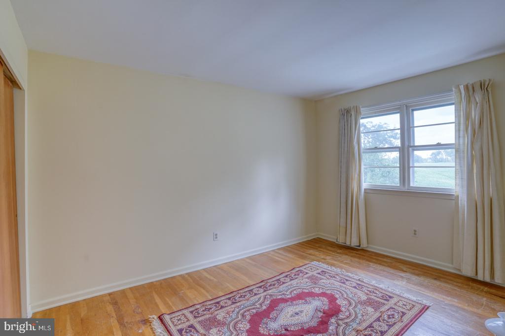 110 LAYTON DRIVE
