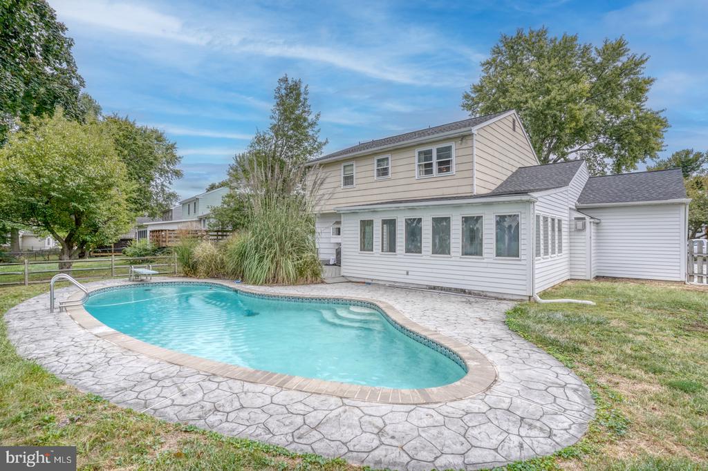 110 LAYTON DRIVE