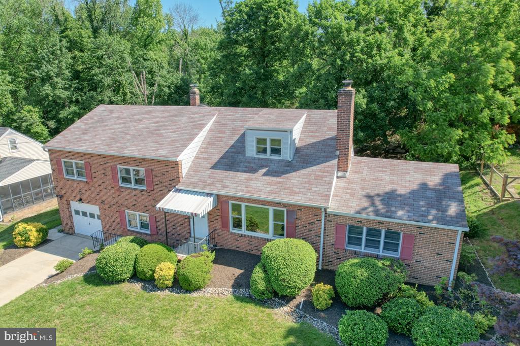 405 N LYNN DRIVE