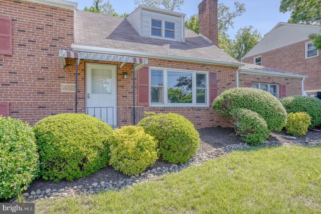 405 N LYNN DRIVE