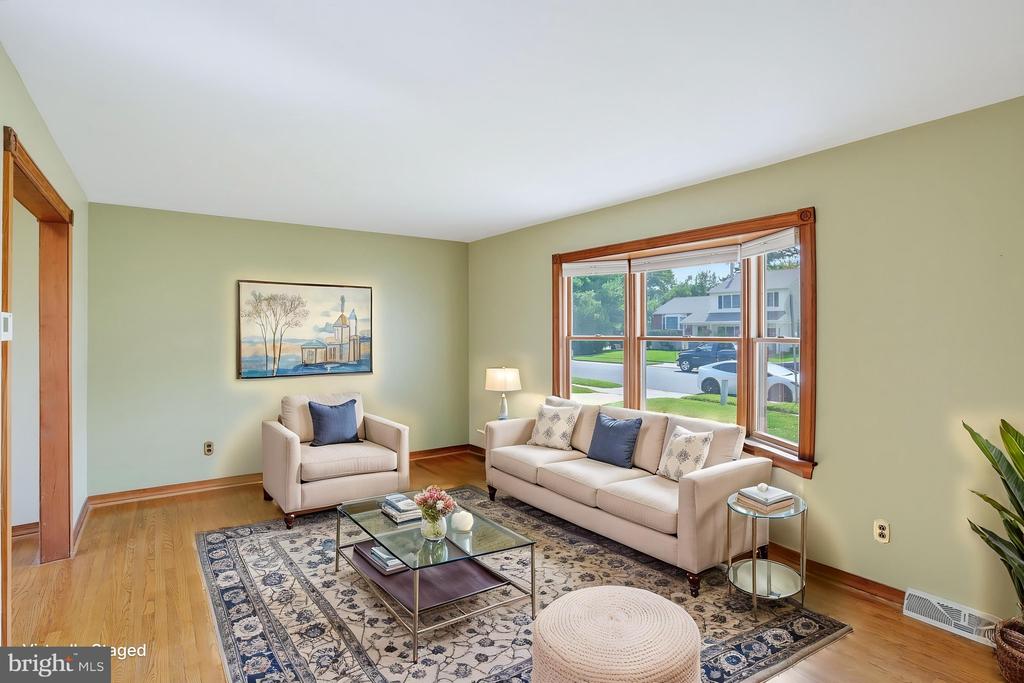 107 GRIFFITH DRIVE