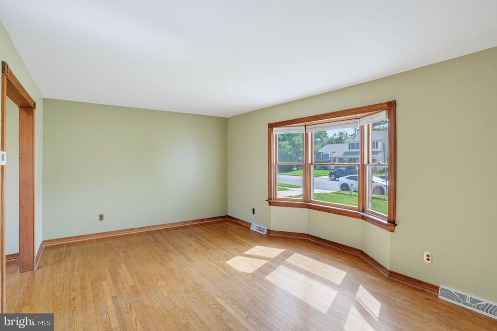 107 GRIFFITH DRIVE