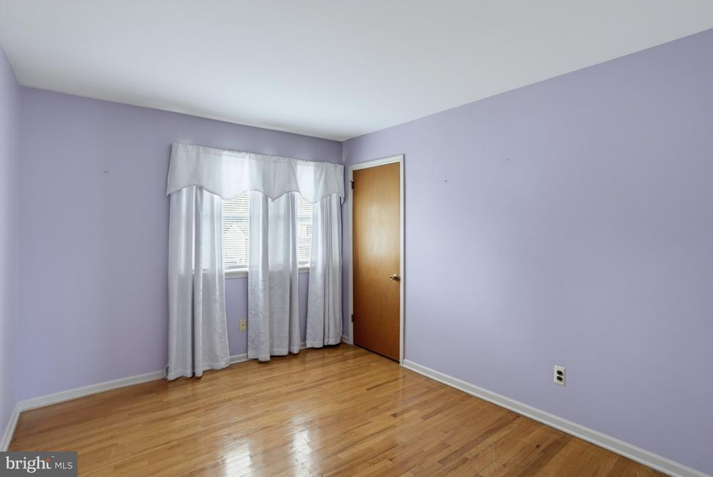 107 GRIFFITH DRIVE